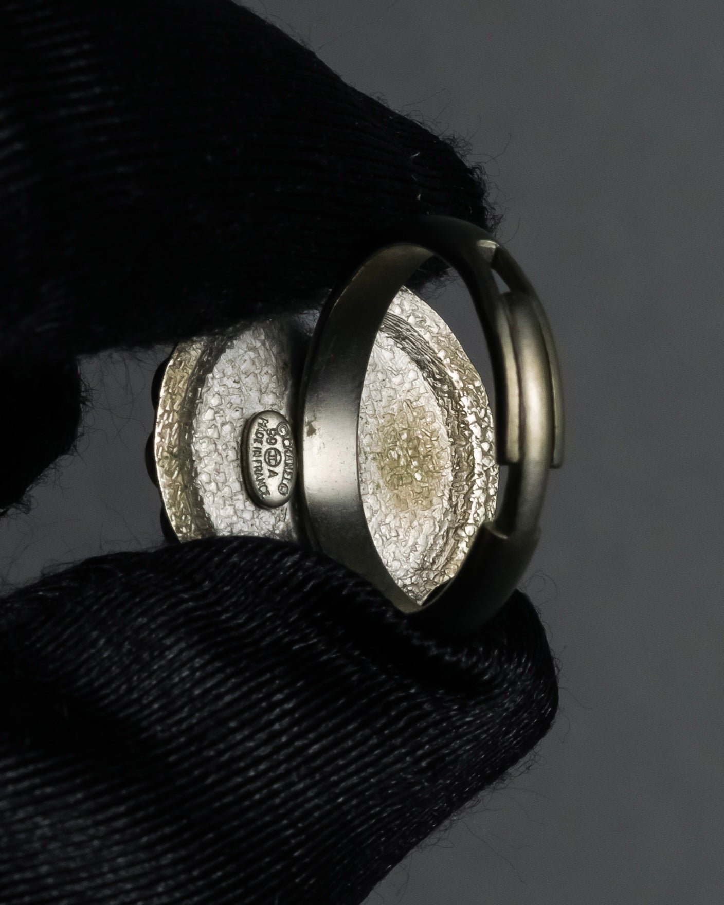 "CHANEL" 99AW Round top gorgeous design ring