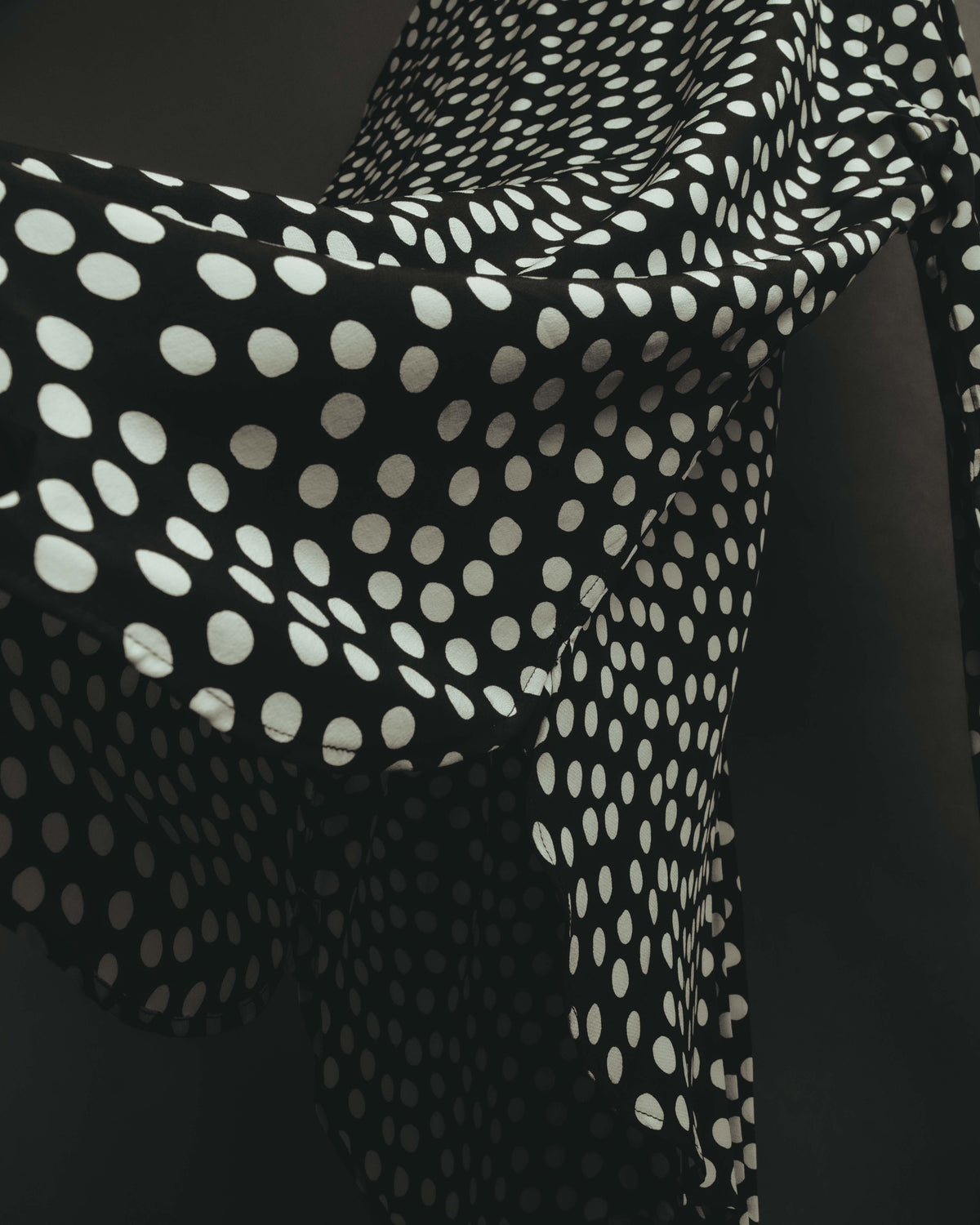 -SPECIAL- "Saint Laurent" 2019-2020 Polka dot silk long sleeve shirt