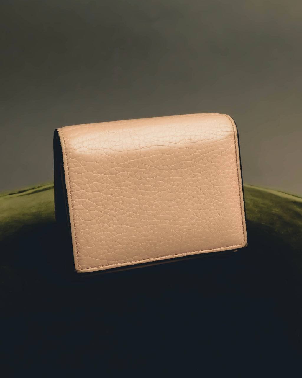 "GUCCI" 2010's-20's Pink bee motif trifold wallet