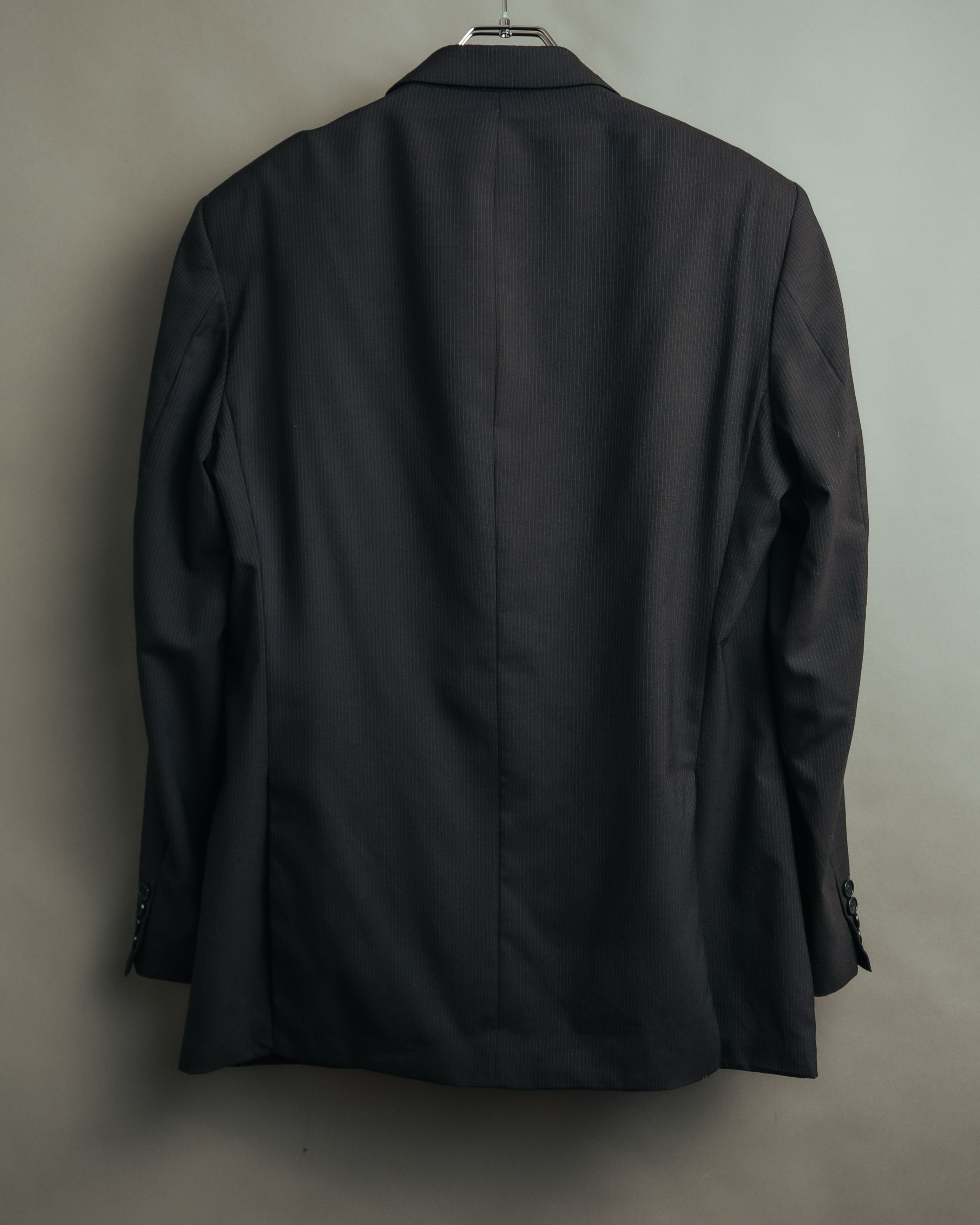 -MOOD Vintage Collections-
90’s Pinstripe wool tailored jacket
by Yves Saint Laurent pour homme