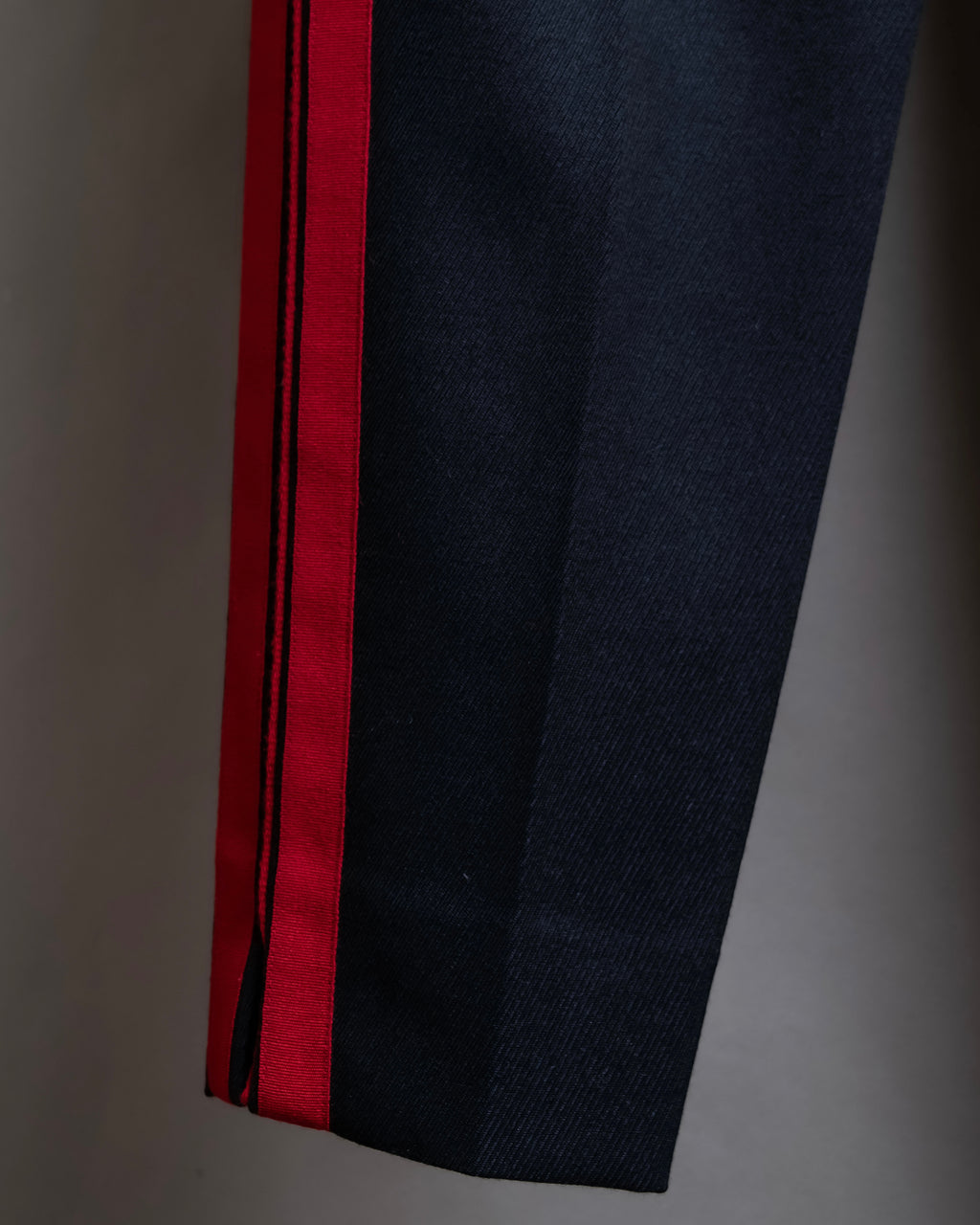 "MAISON MARGIELA" 17AW side track line hem wool slacks