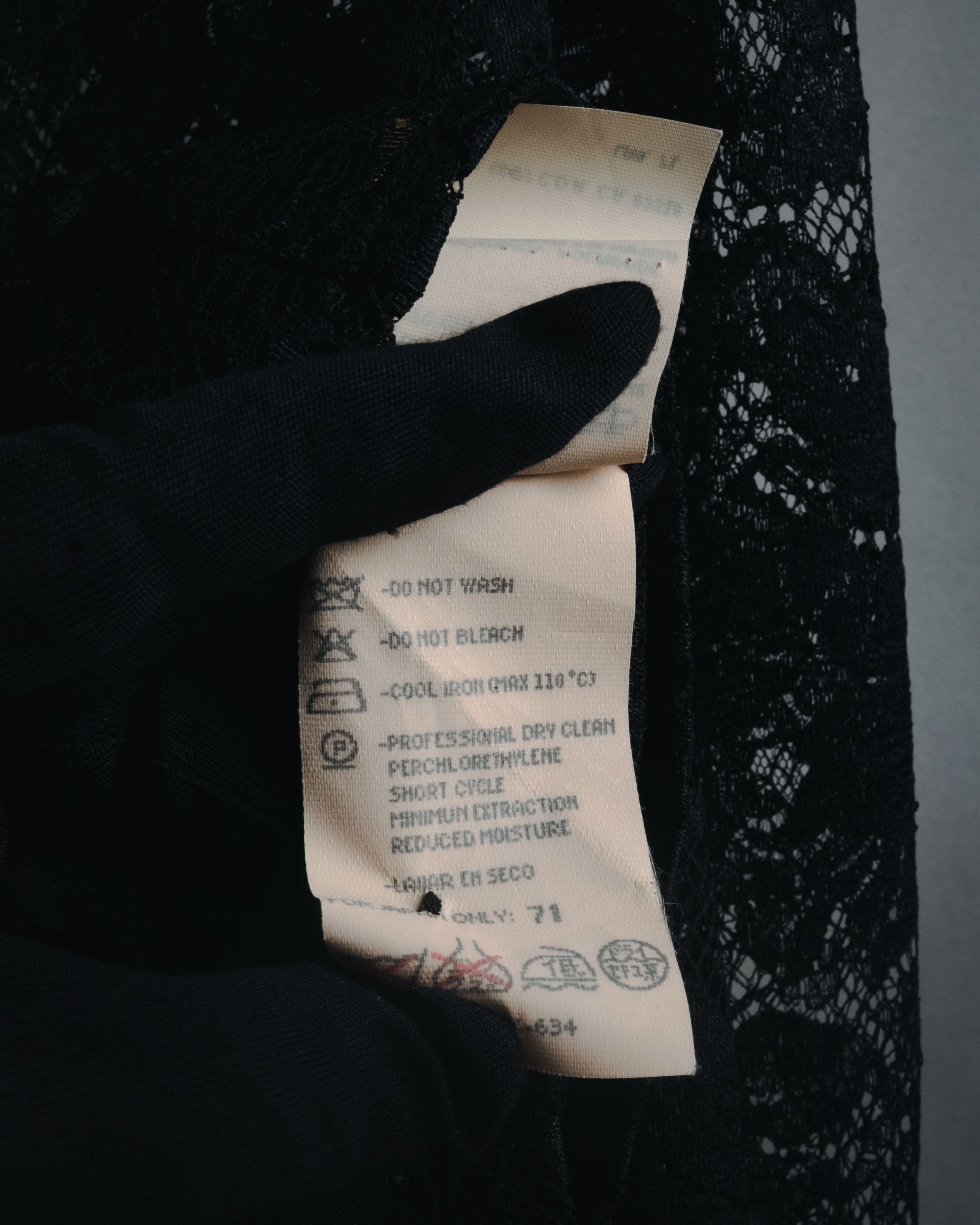 "VALENTINO MISS V" Late 80s botanical lace polo shirt