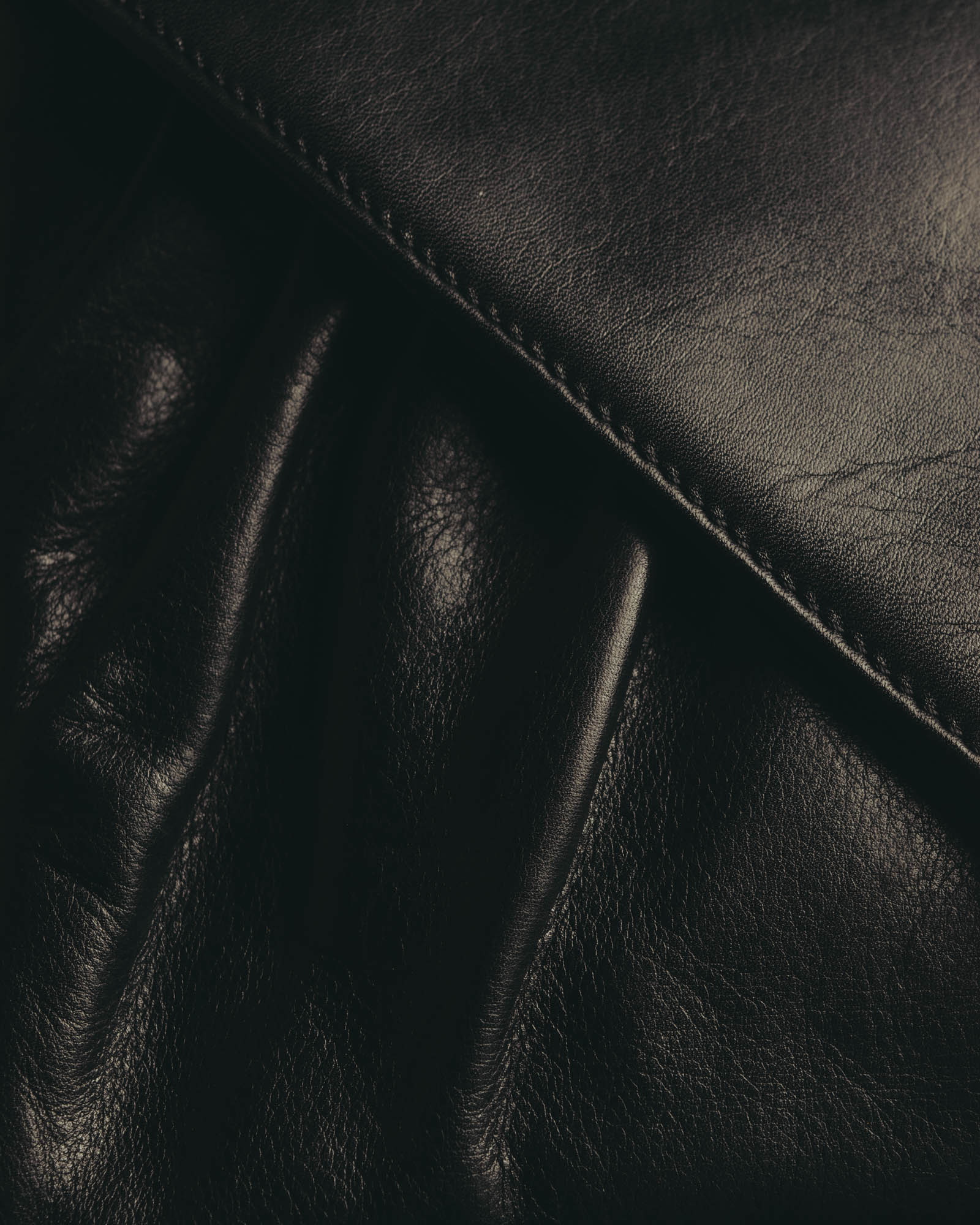 "CELINE" 70's-80's Classic black leather shoulder bag
