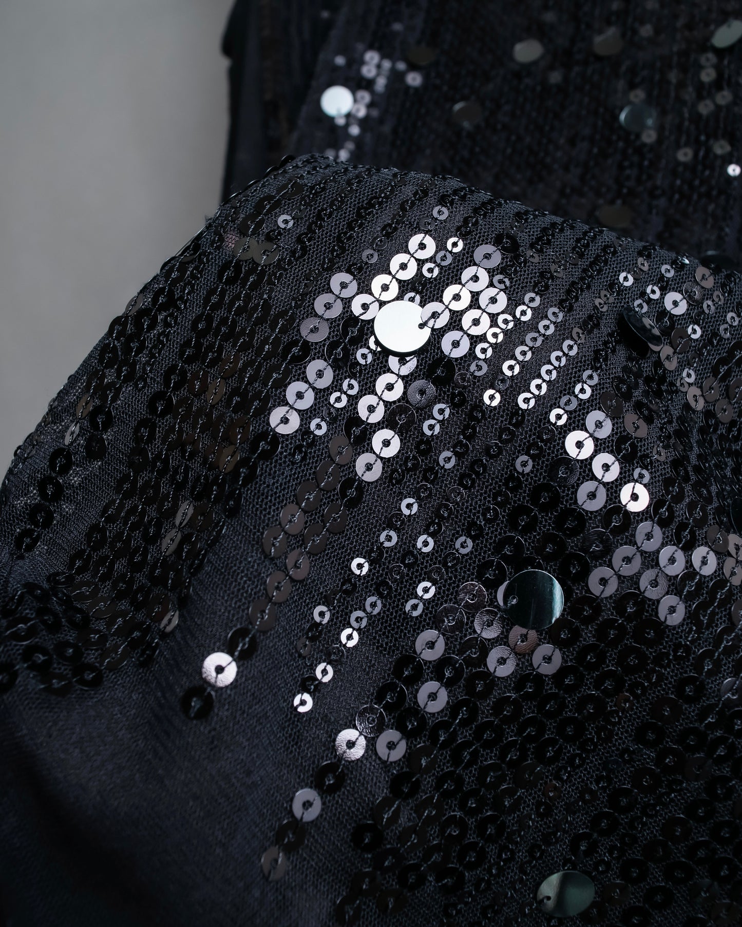 "LANVIN" Different sequin designs sleeveless pullover