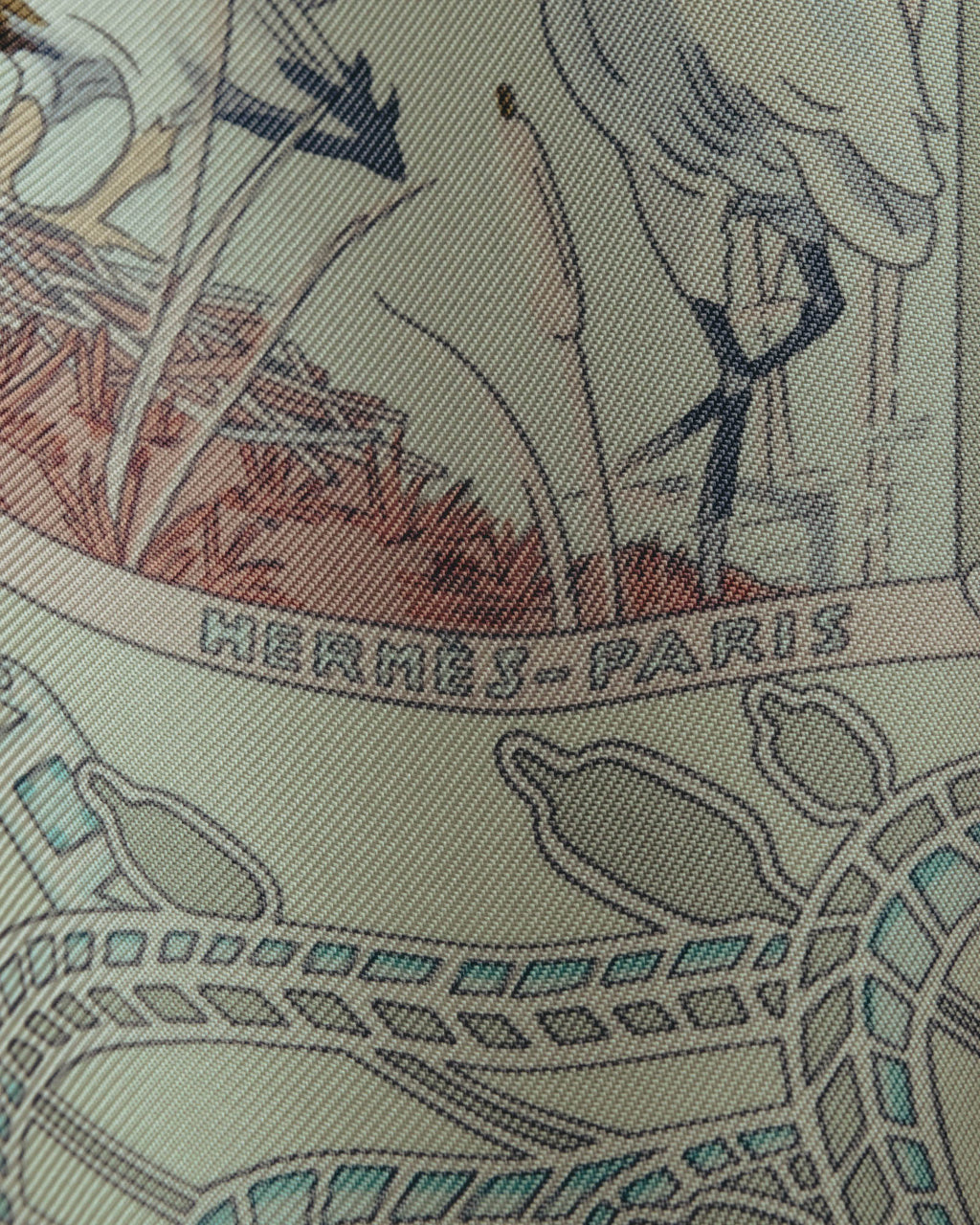 "Hermès" 00's Pastel bird print silk scarf