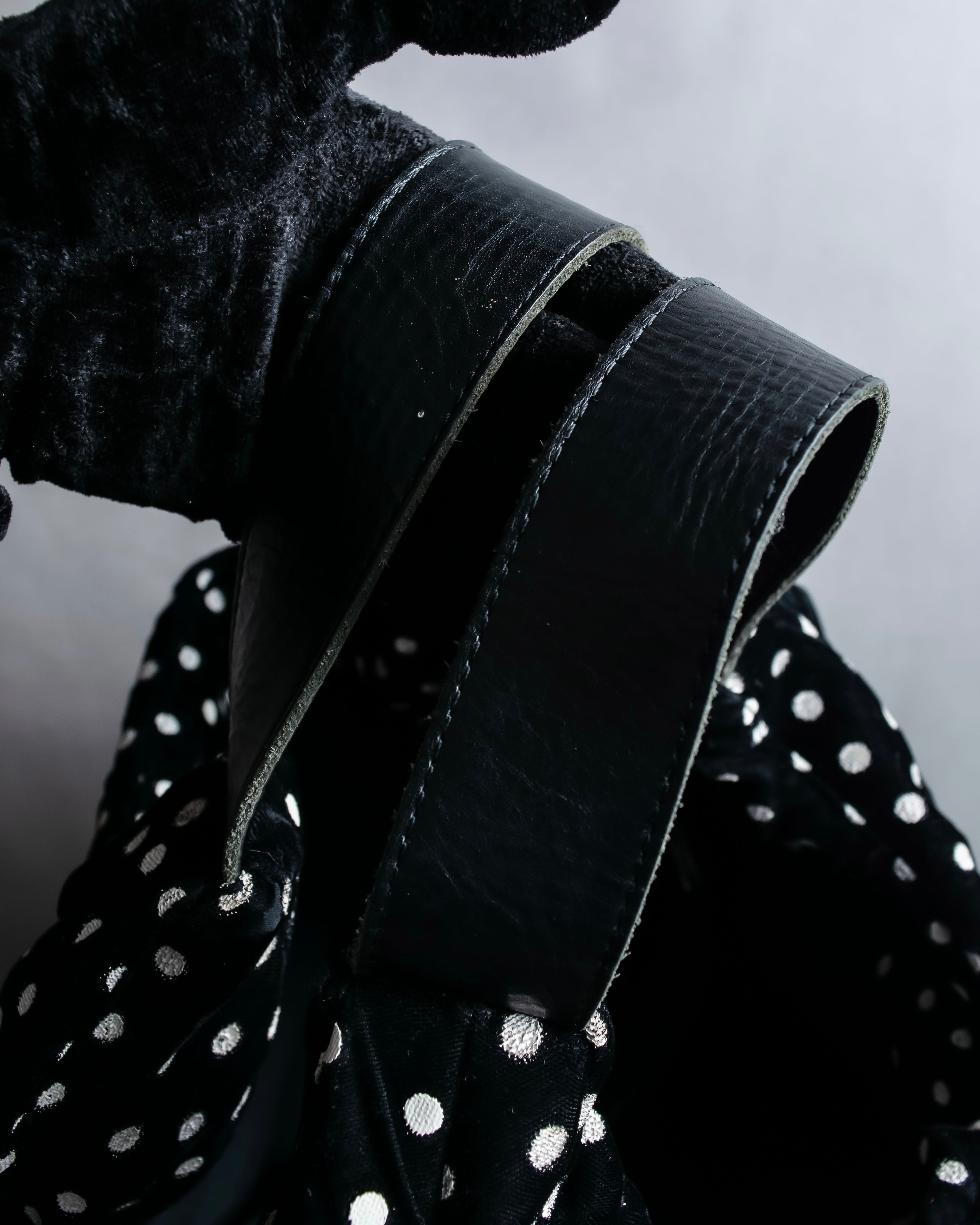 "tricot COMME des GARCONS" Polka dot velour large handbag