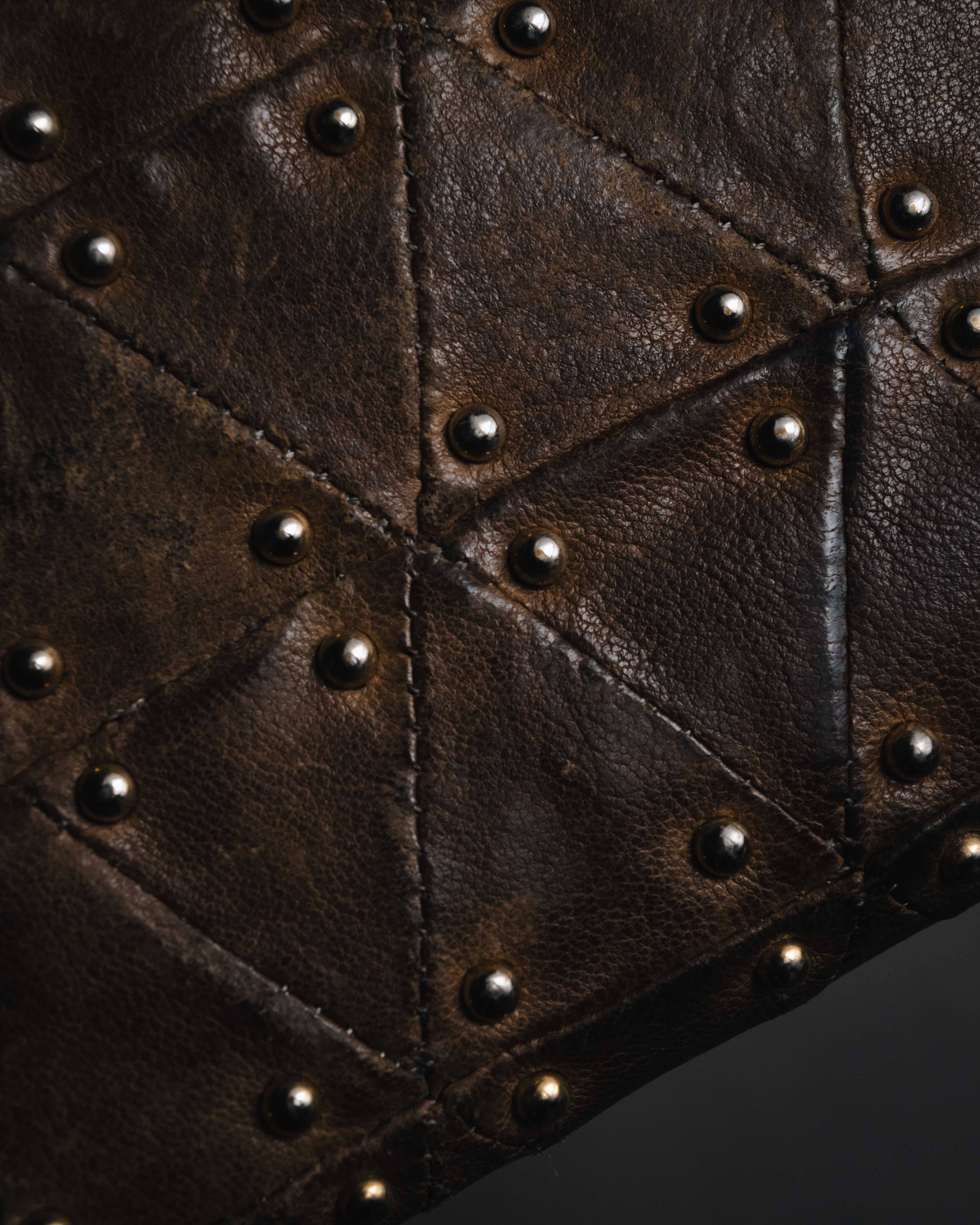 "MIU MIU" 10’s studded quilted vintage leather zip wallet