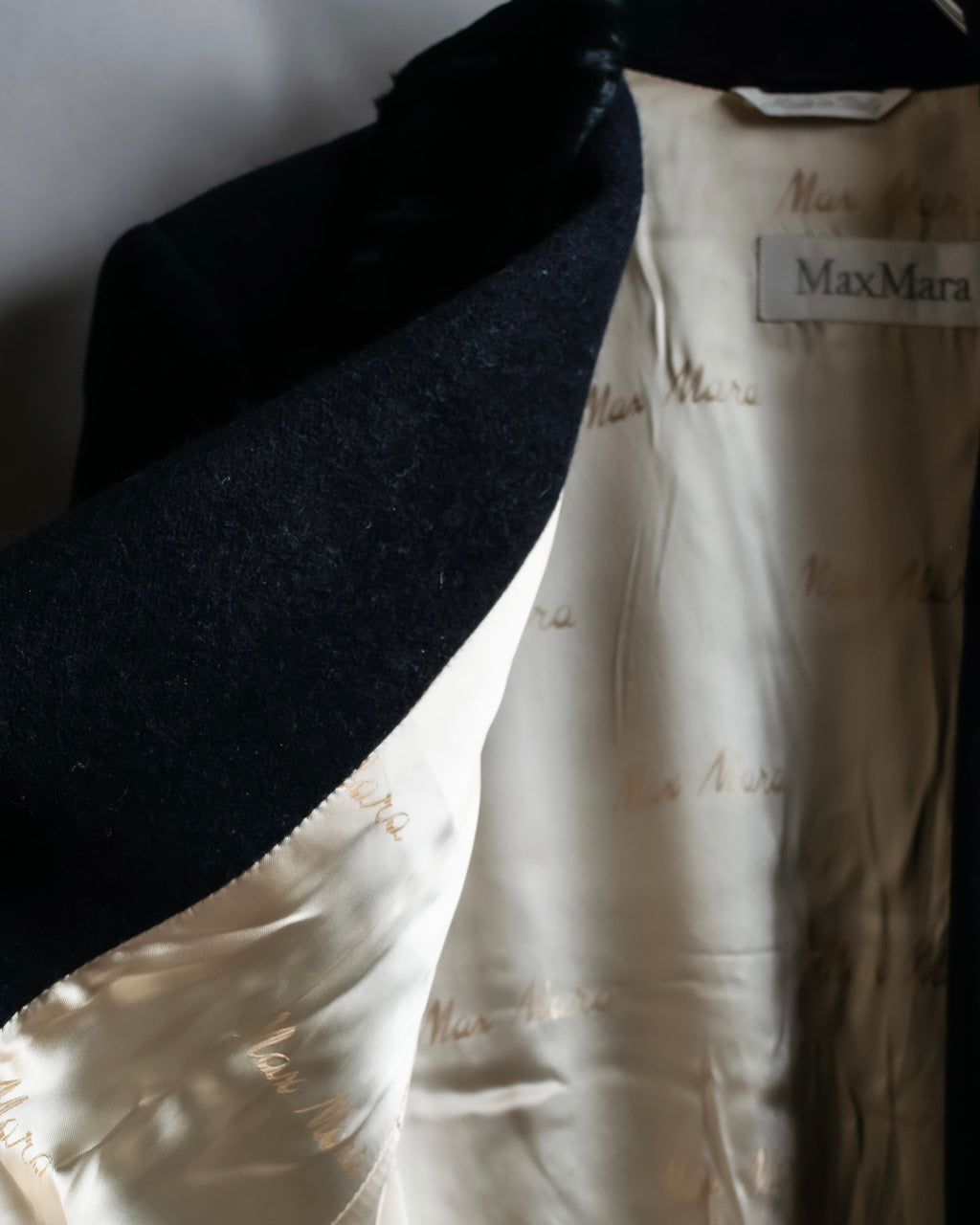 "Max Mara"
 Swakara fer collar oversized wrap style chester coat