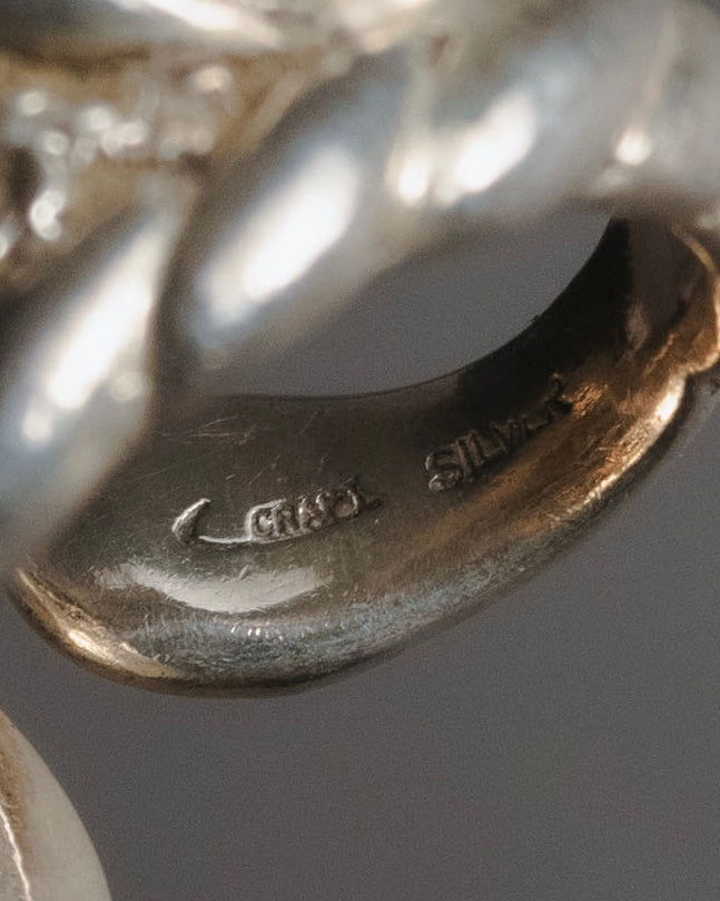 "Christian Dior" Rope-edged filigree signet ring