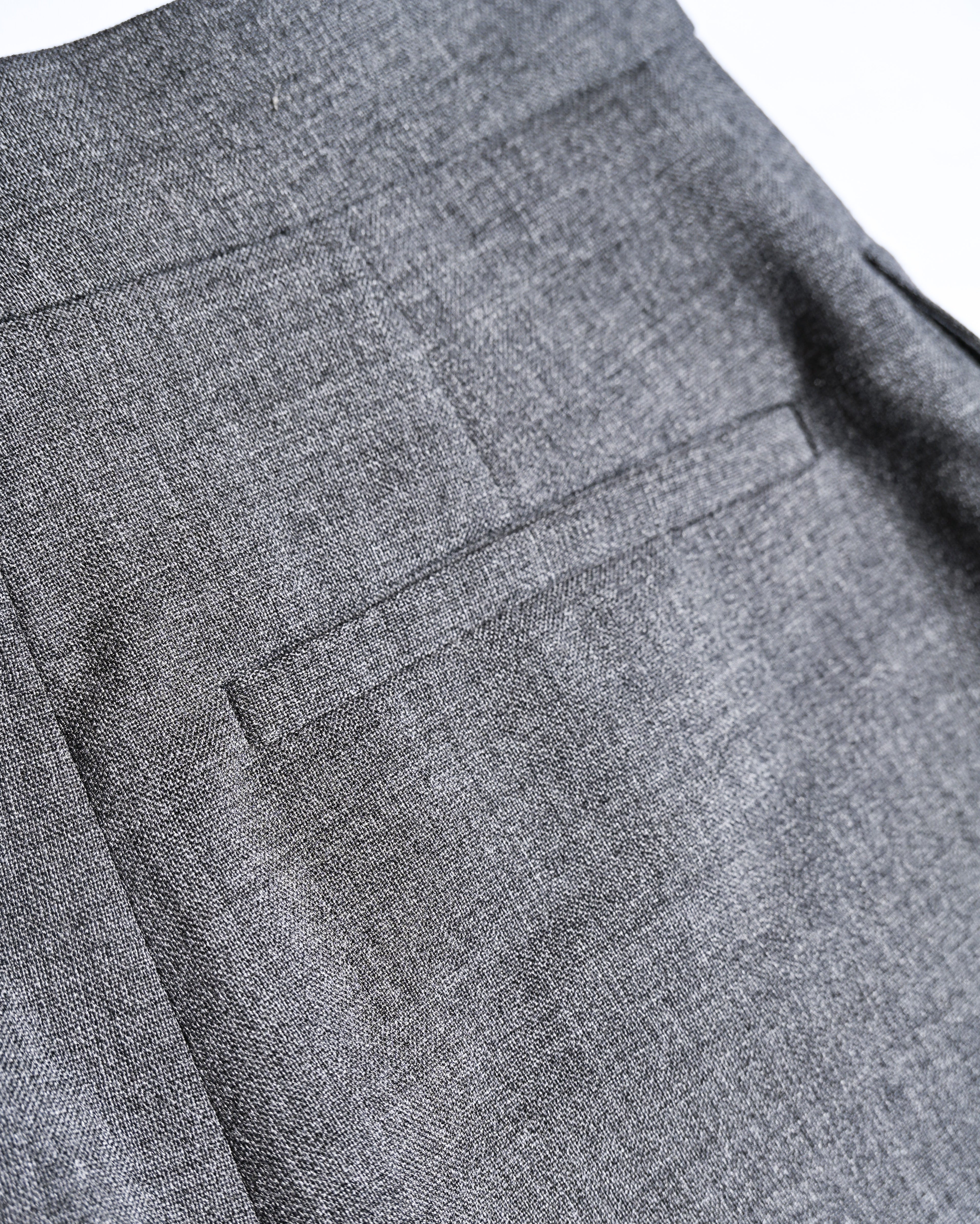 LOEWE by Jonathan Anderson/ High Waisted Beautiful Straight Silhouette Trousers Gray