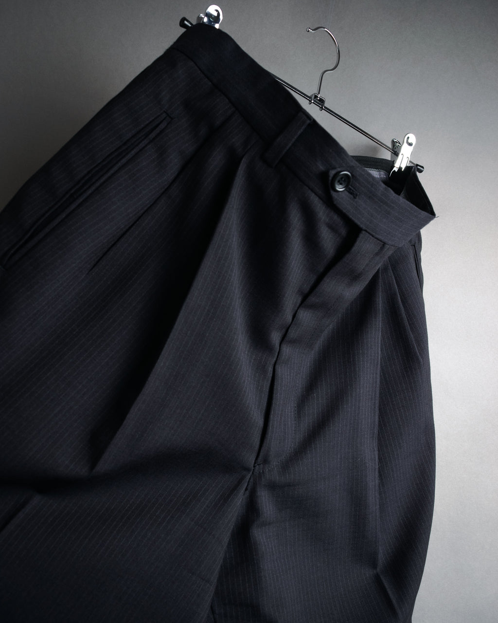 “ARMANI COLLEZIONI” 00’s Pinstriped three button suit set