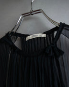 "PRADA" Gathered ribbon design puff sleeve dress