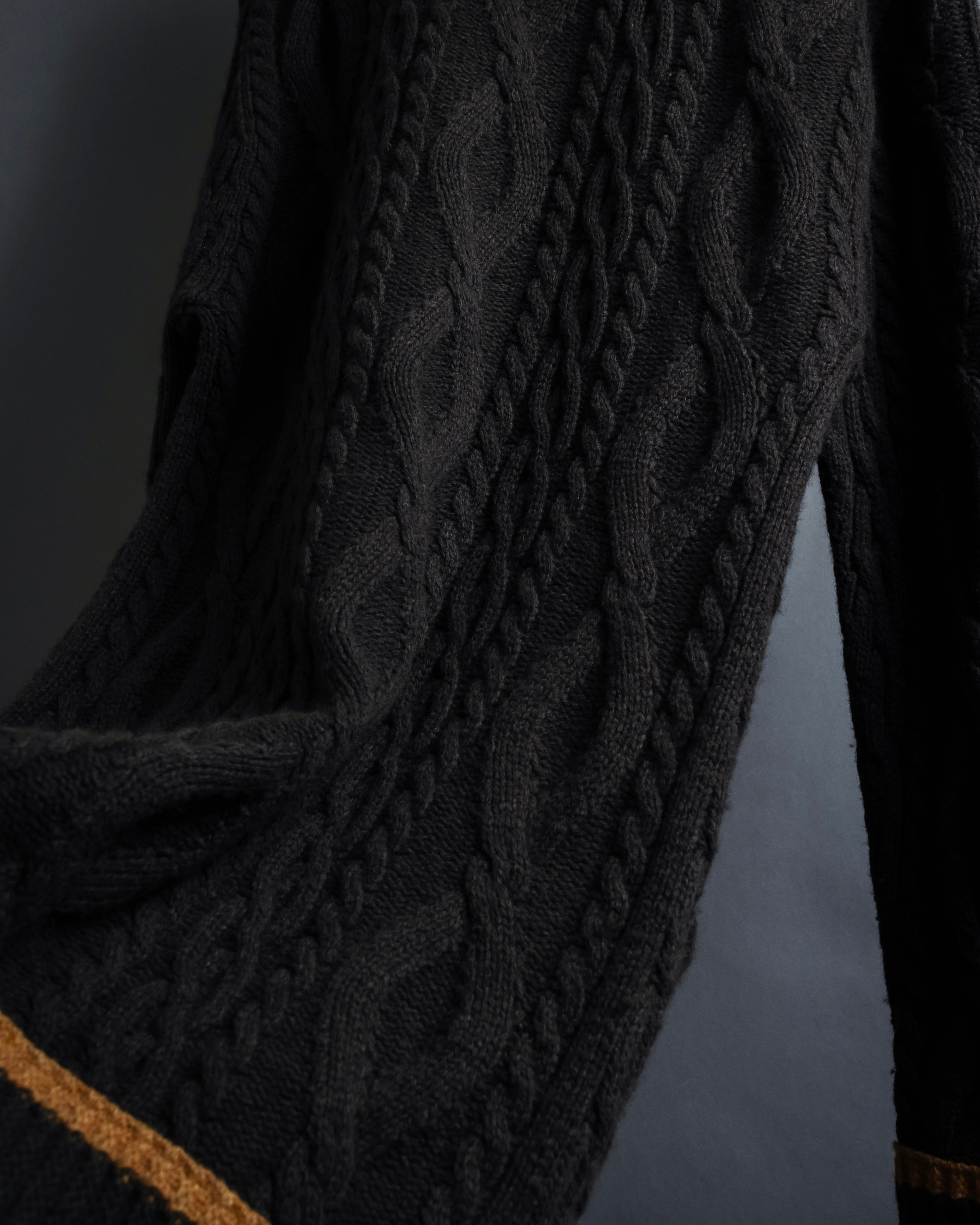 "Vivienne Westwood" Orb logo engraved cable knit cardigan