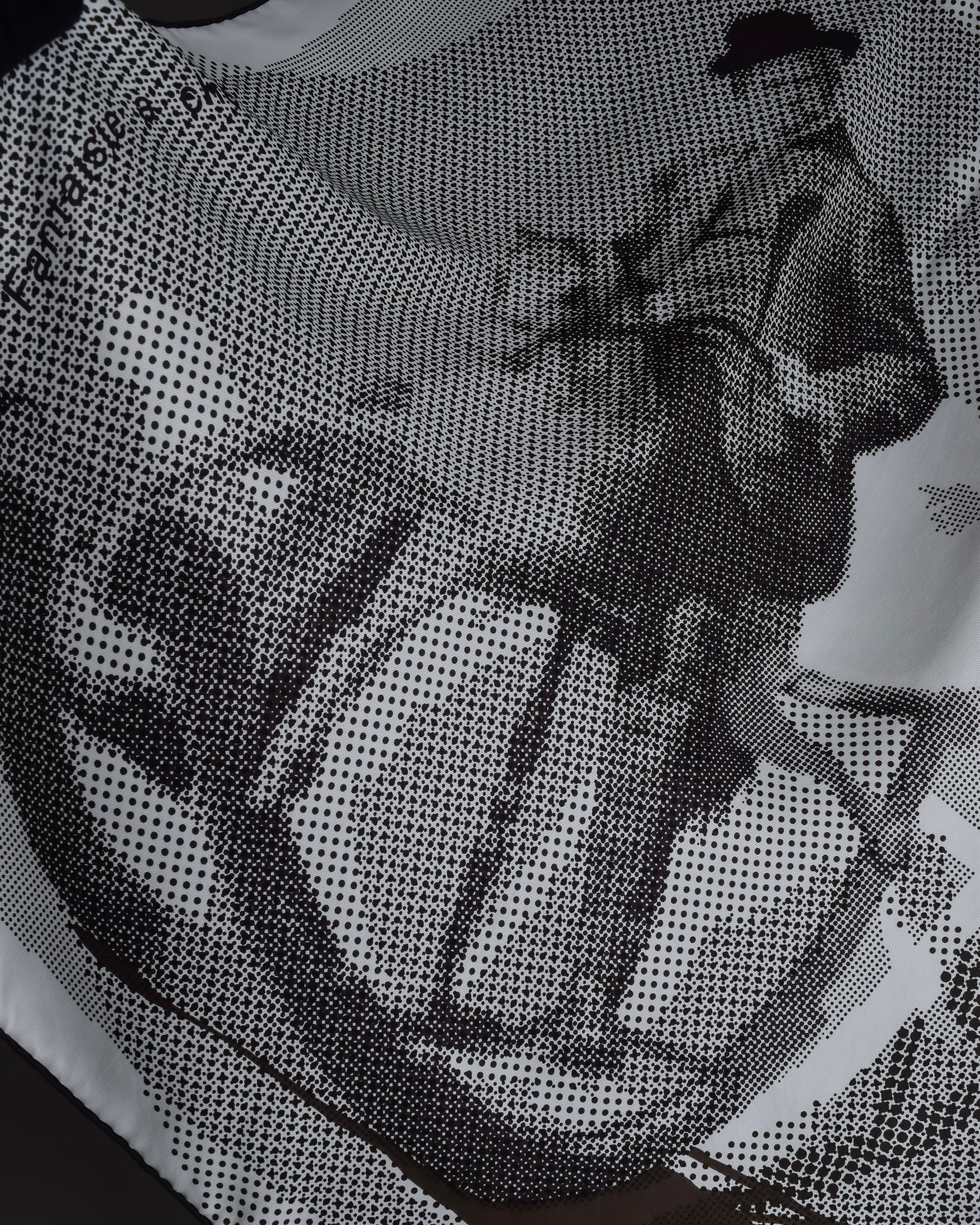 "HERMES" Silk fantaisie a cheval carré scarf 70