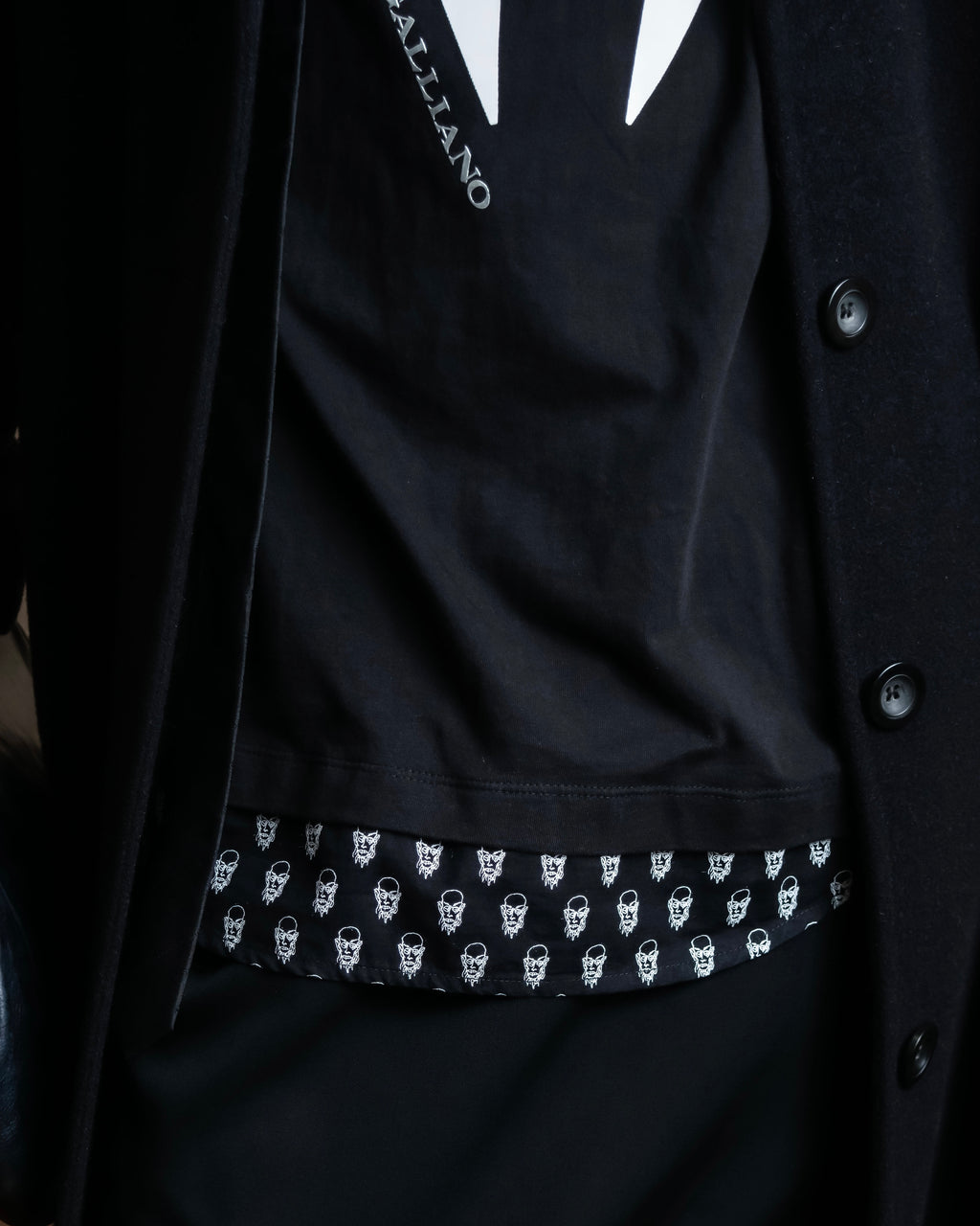 "John Galliano" Tie motif trompe l'oeil design pullover