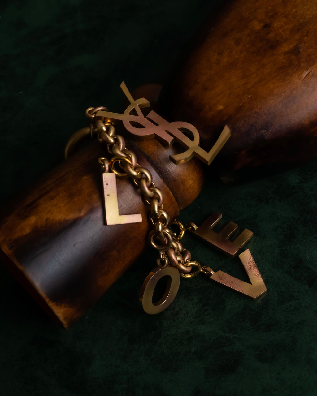"YVES SAINT LAURENT" LOVE typography &amp; Cassandra motif design bracelet