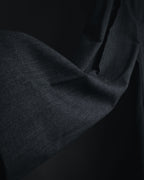 "CHANEL" high-waisted pleated trousers with signature gold button