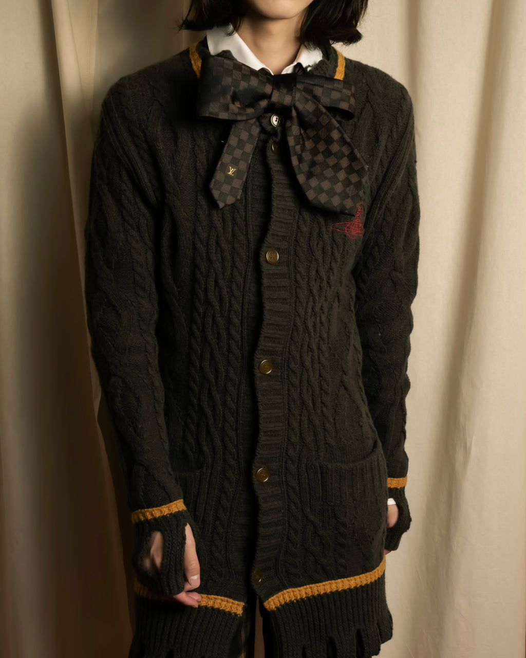 "Vivienne Westwood" Orb logo engraved cable knit cardigan