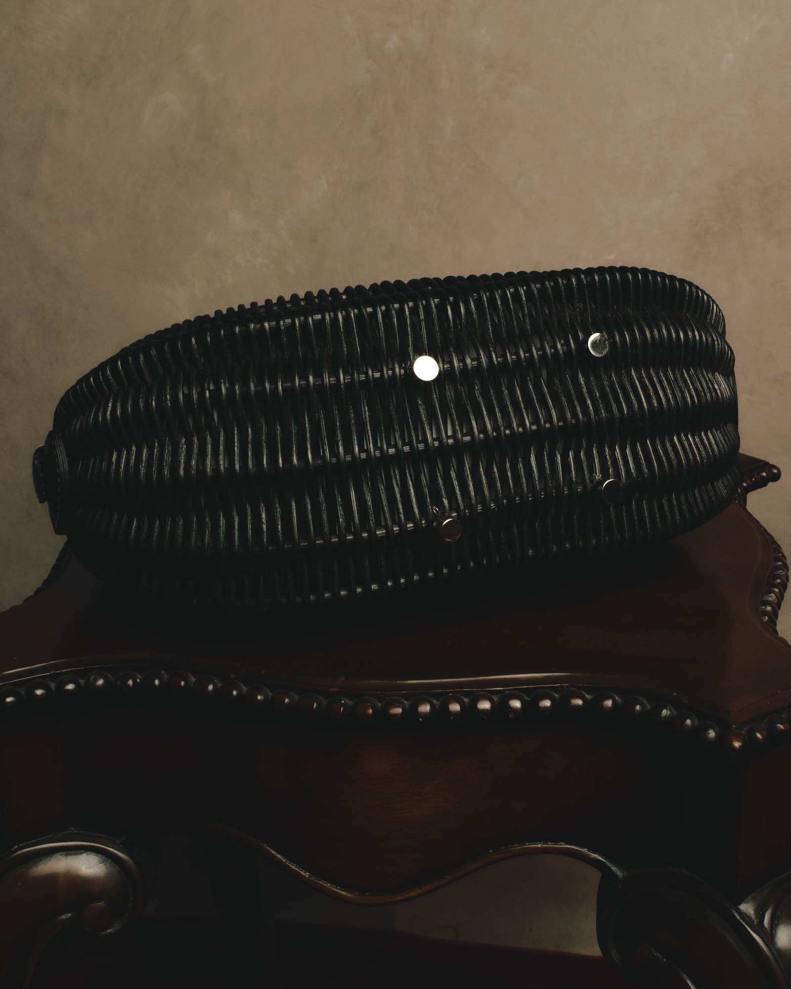 -SPECIAL- “Salvatore Ferragamo” 90’s-00’s Woven leather half moon handle bag