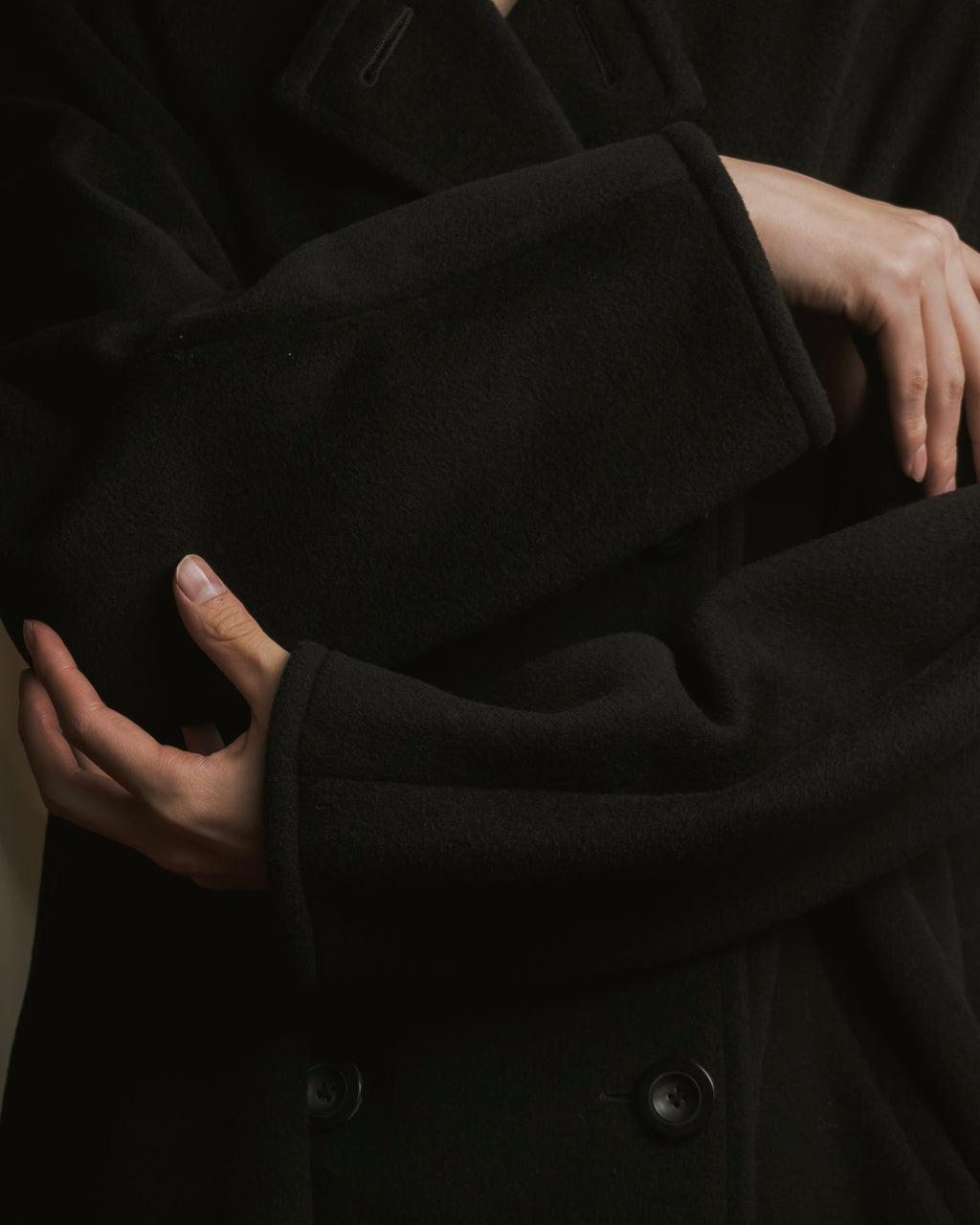 Abrigo de lana virgen de doble botonadura de los años 90-00 de "Max Mara"