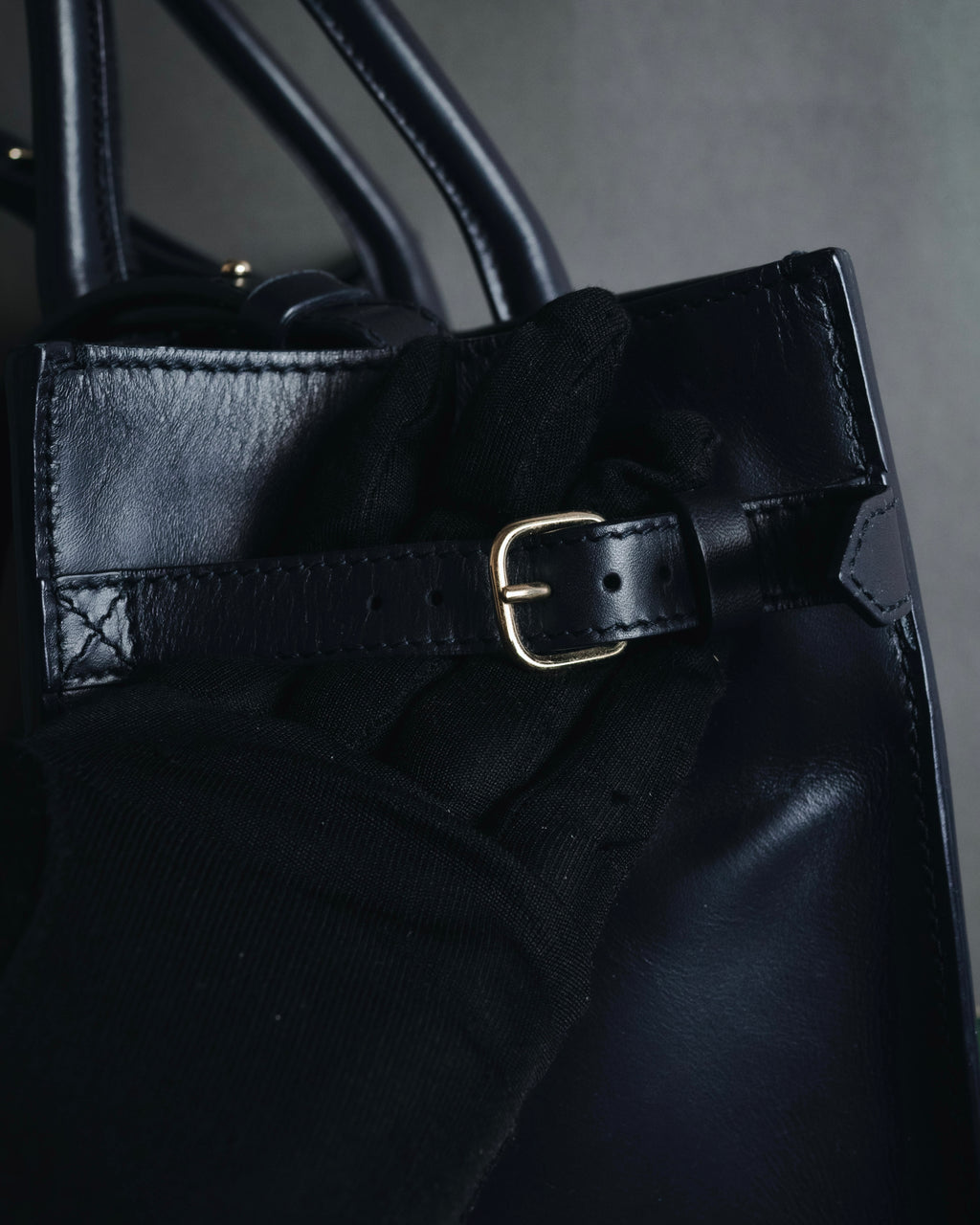 "BALENCIAGA" 2013 Autumn/Winter Padlock All Afternoon Structured Leather Bag