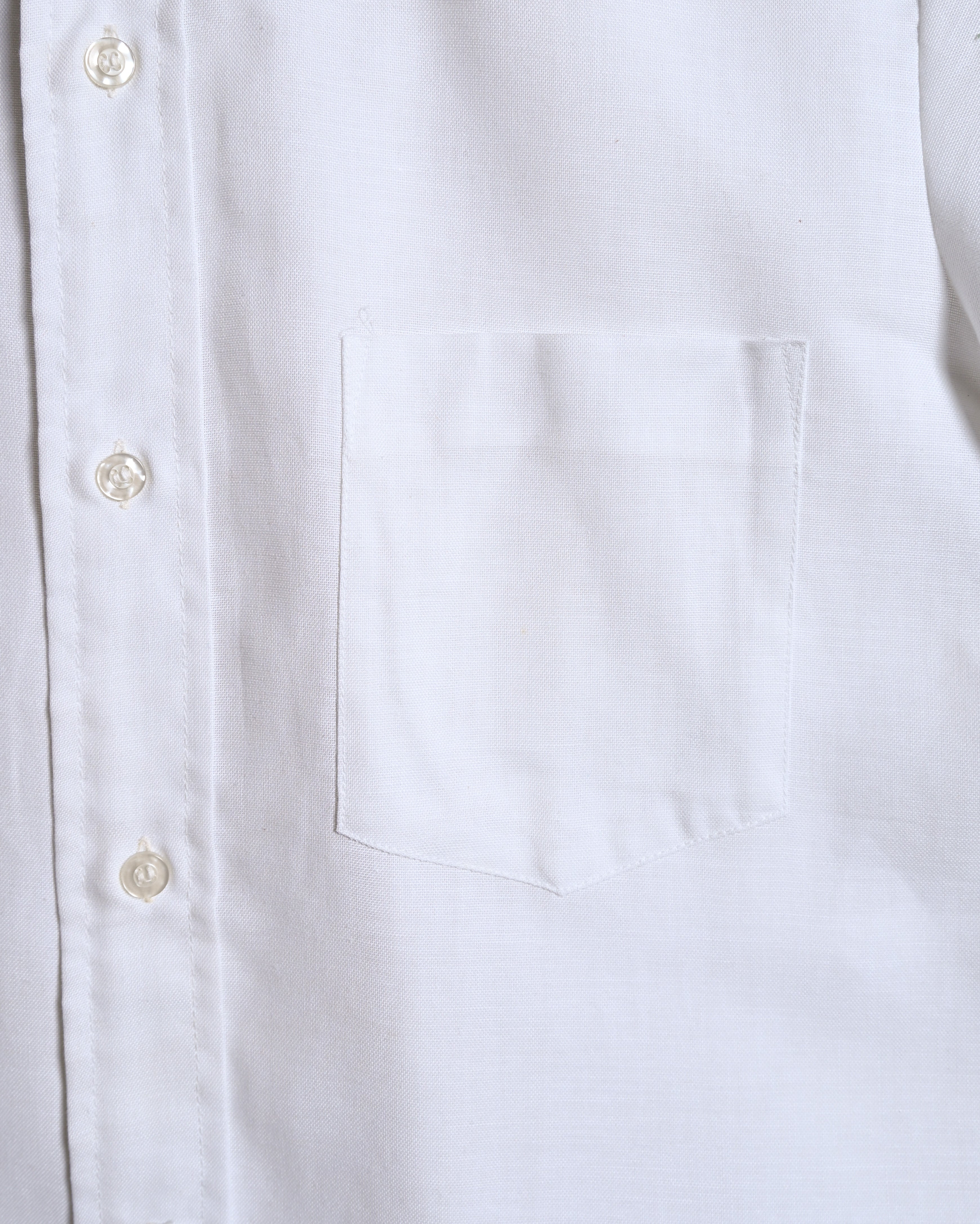 VINTAGE/ Button Down Short Sleeves White Shirt