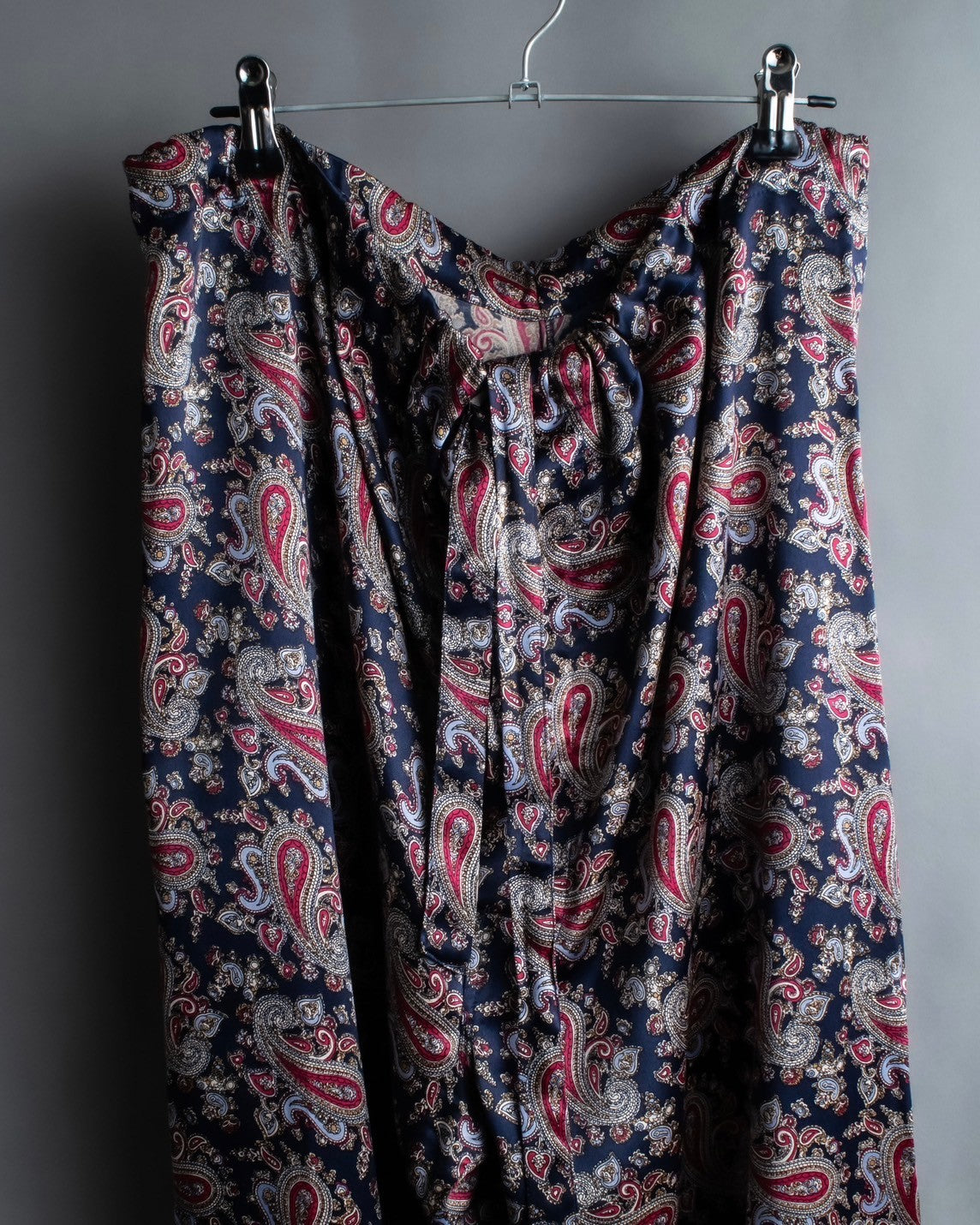 "Christian Dior" 100% silk paisley pajama set