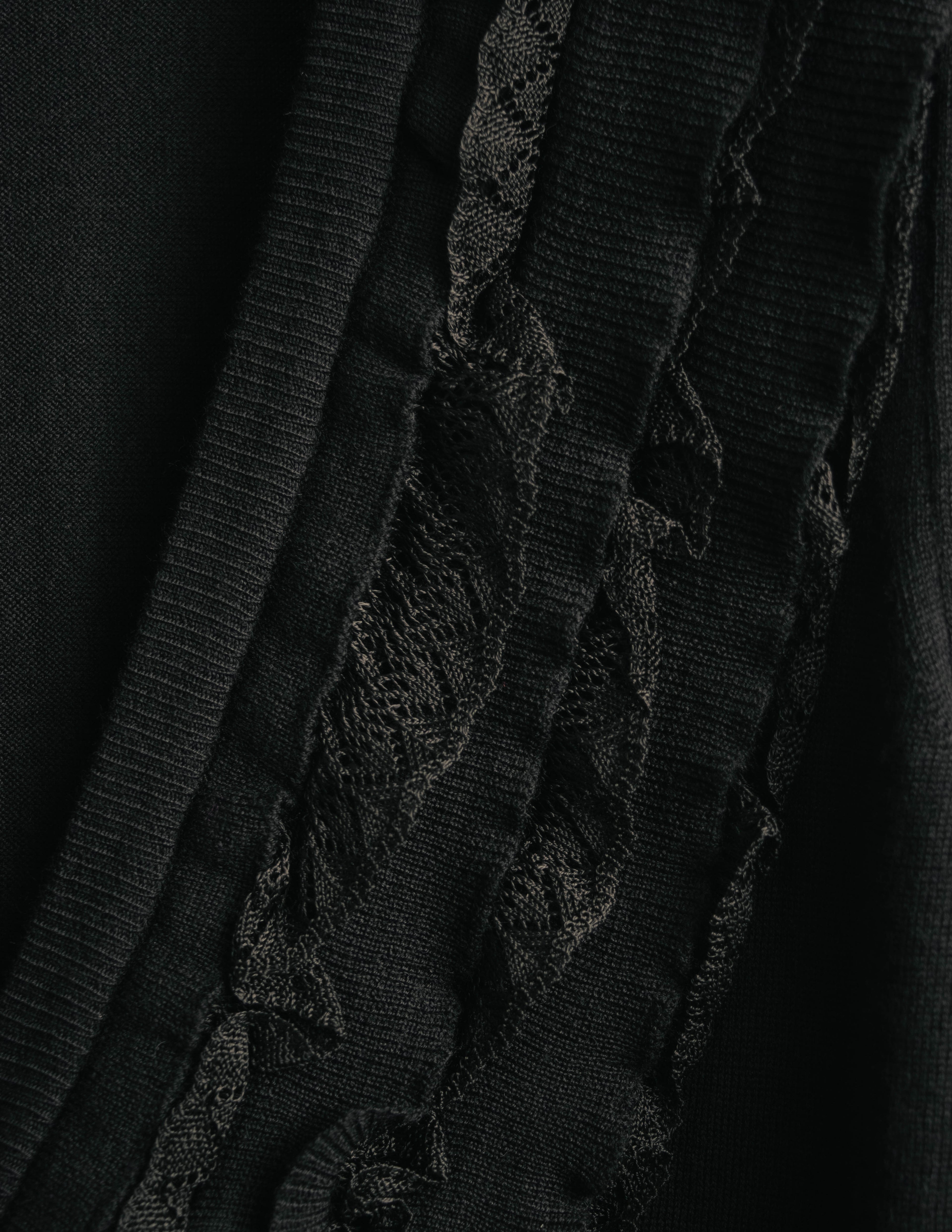"RED VALENTINO" 10's Feminine merino wool knit cardigan