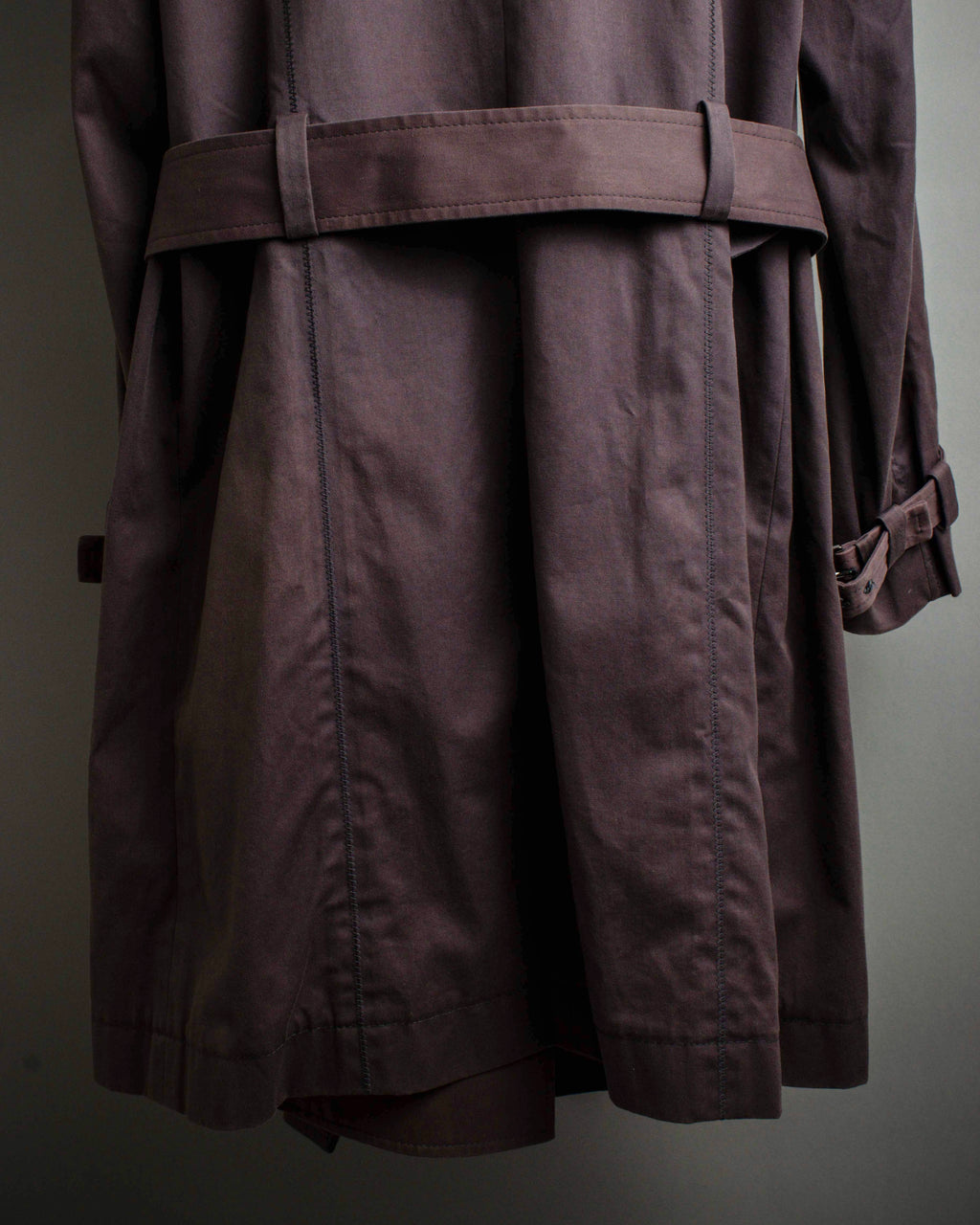 "CELINE" Triomphe button design in plum brown color
 trench coat