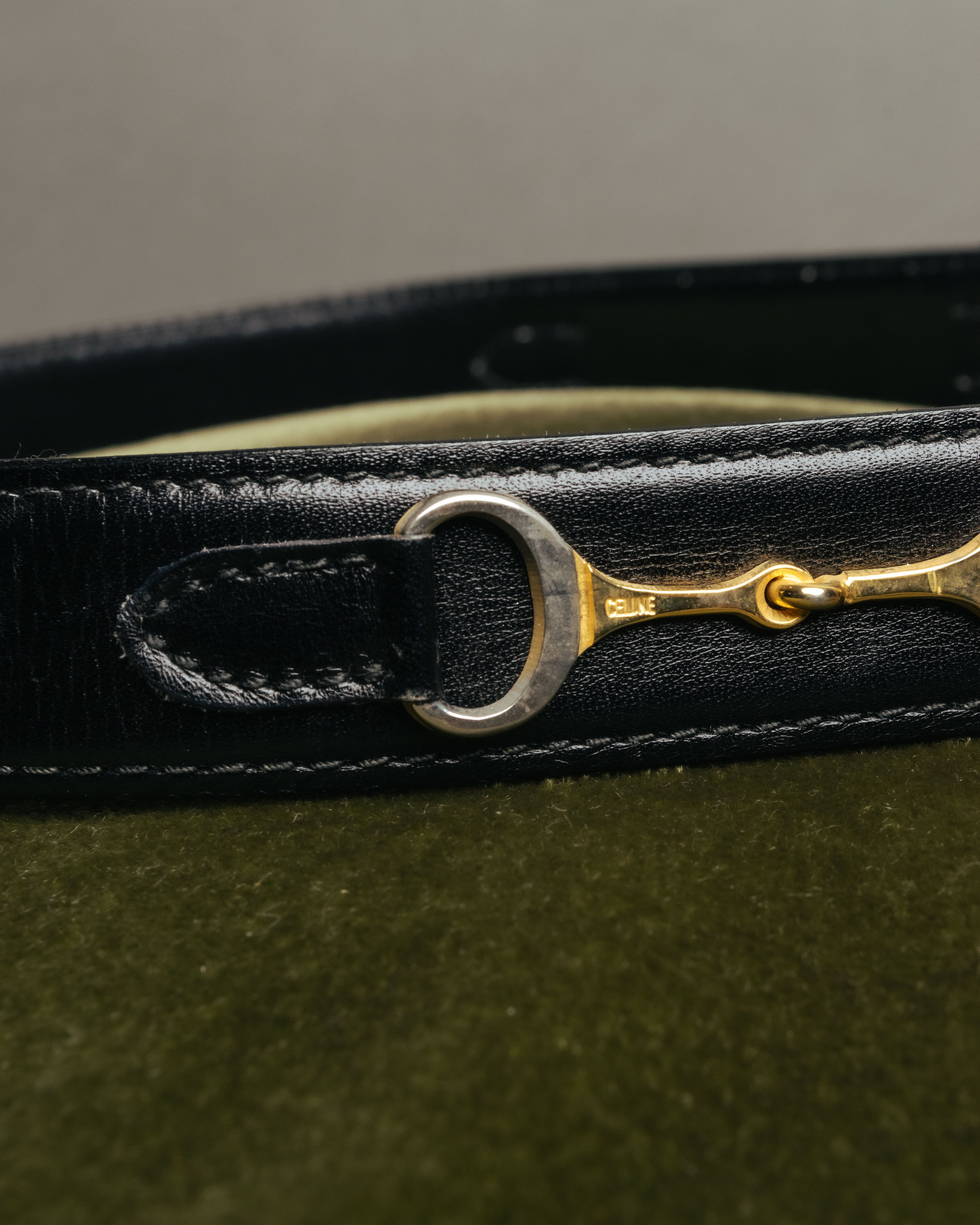 “CÉLINE” 70’s-80’s horsebit chain leather belt