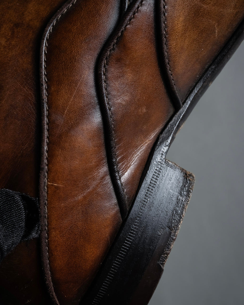 "LOUIS VUITTON" Layered panel design leather shoes