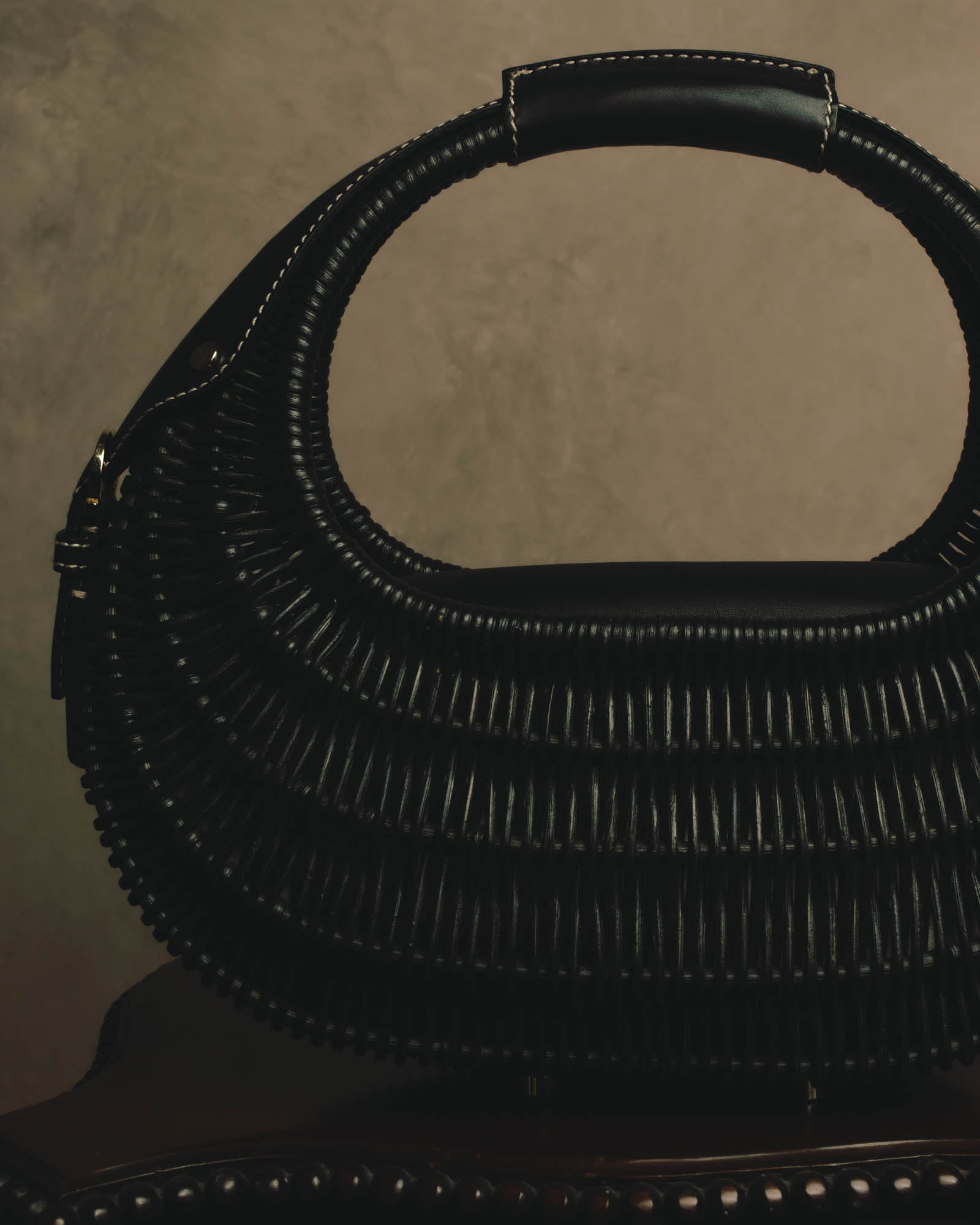 -SPECIAL- “Salvatore Ferragamo” 90’s-00’s Woven leather half moon handle bag