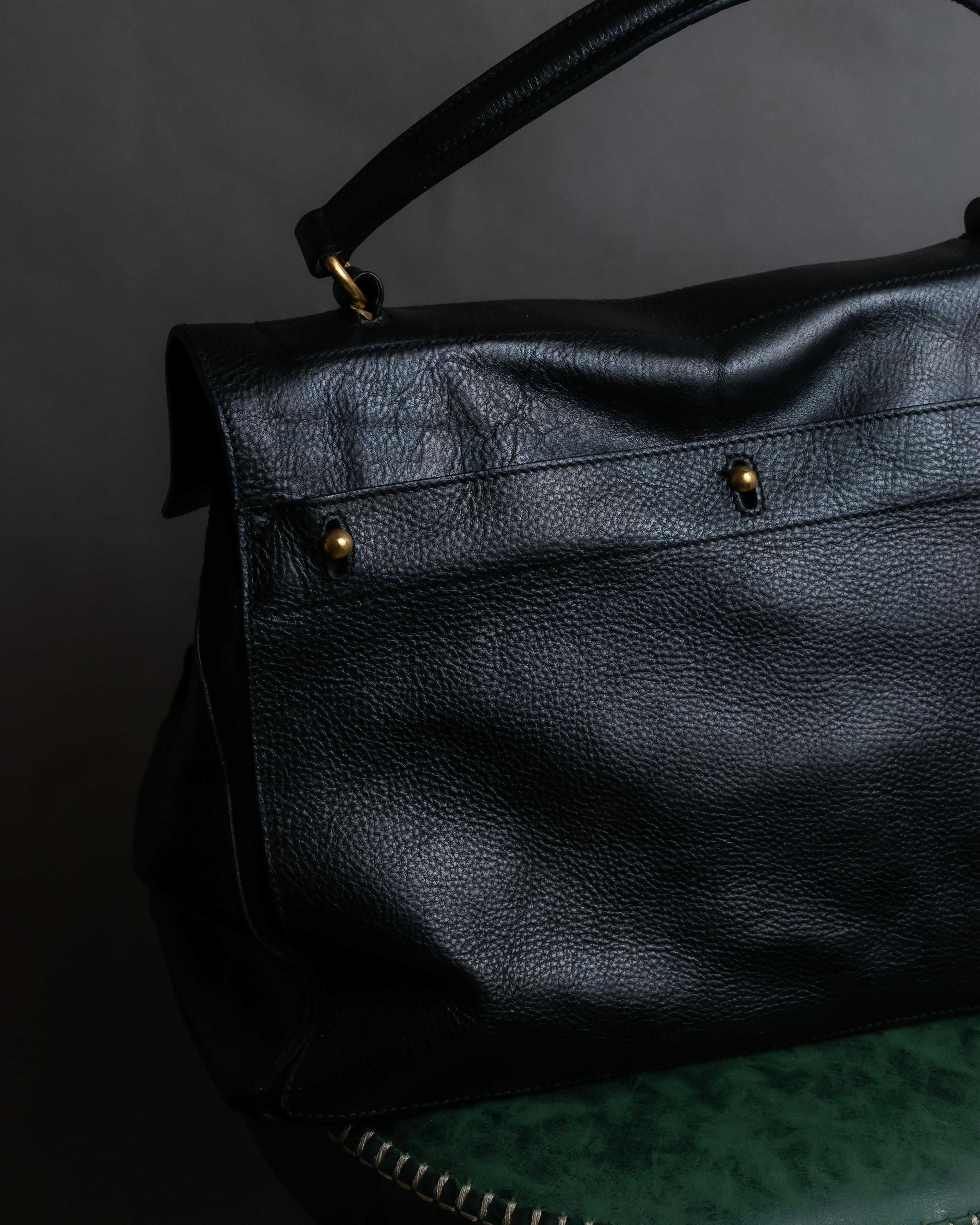 "YVES SAINT LAURENT" Muse to gold metal parts one-handle leather bag