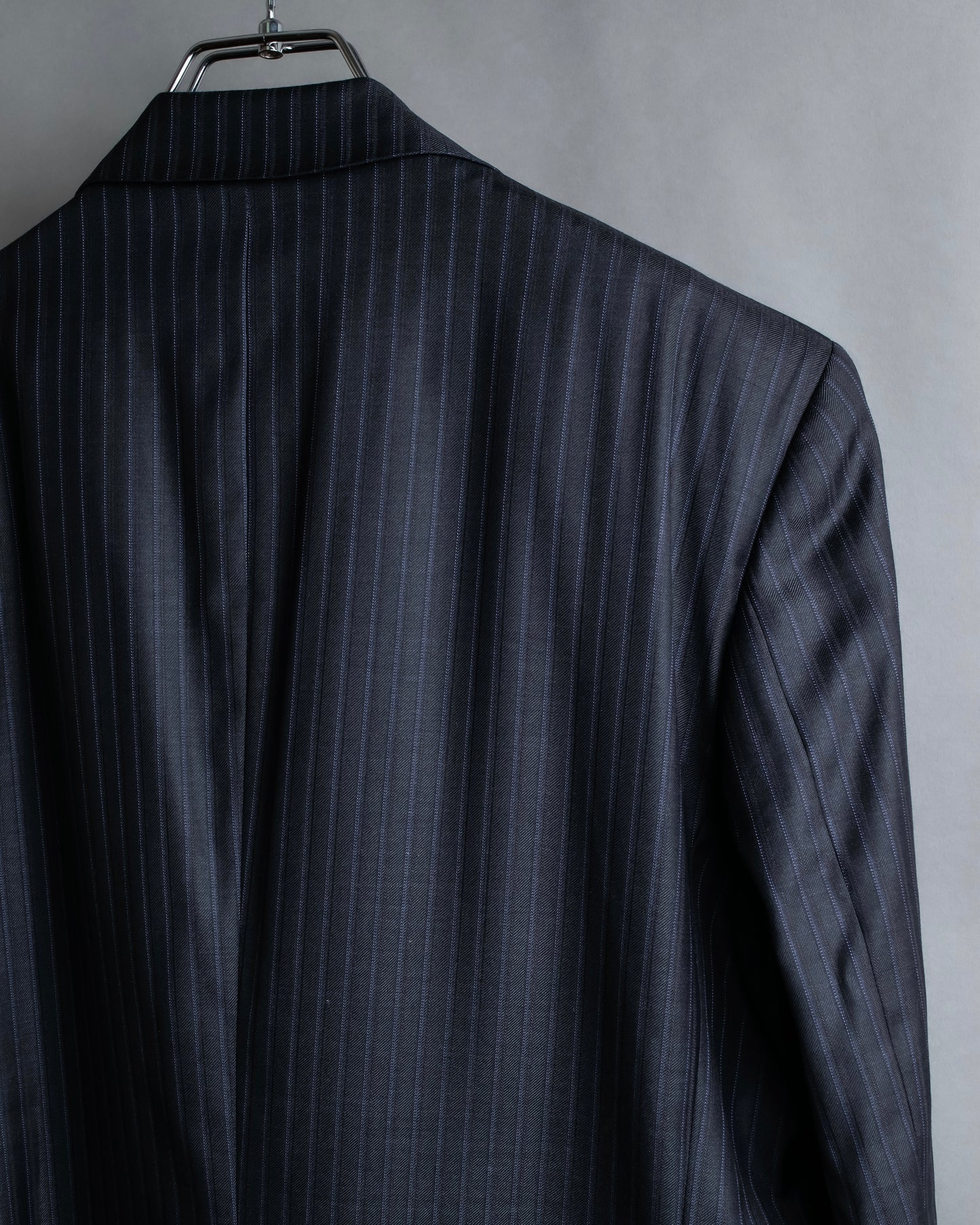 "BURBERRY" 2B tailored jacket & tapered silhouette slacks pinstripe pattern set up