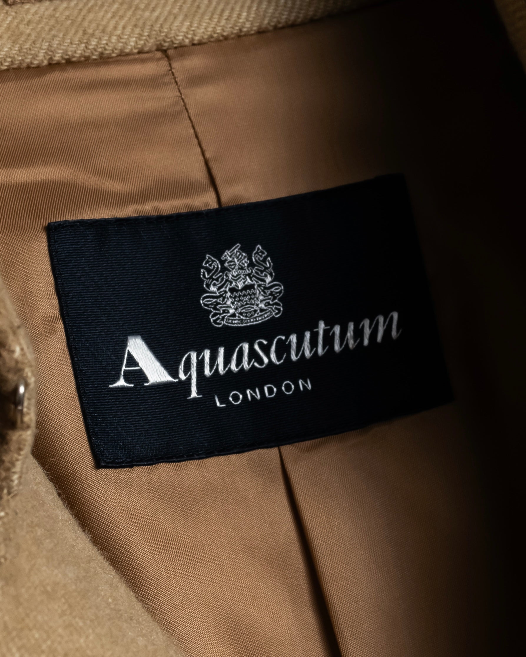 "Aquascutum" Traditional detail belted long trench coat