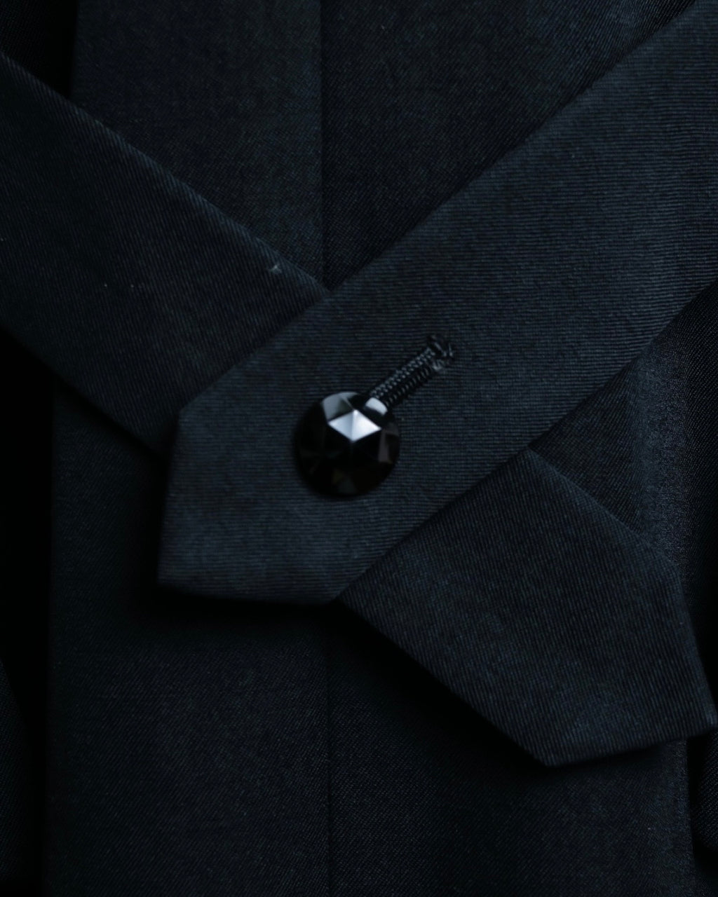 Hiroko Koshino Thin Long Embroidered Coat