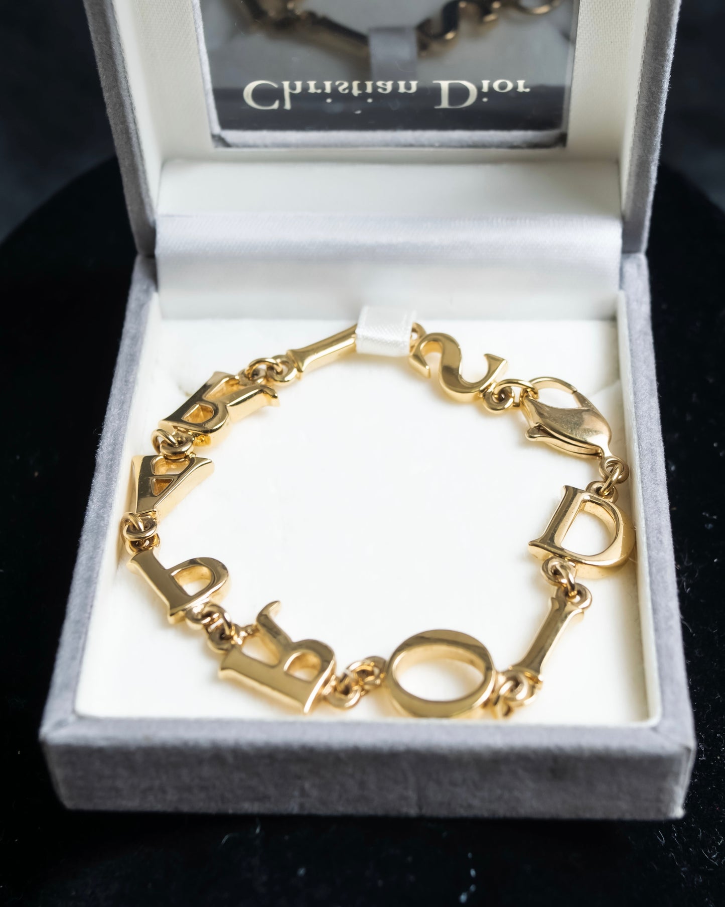 "Christian Dior" DIOR＆PARIS motif gold bracelet