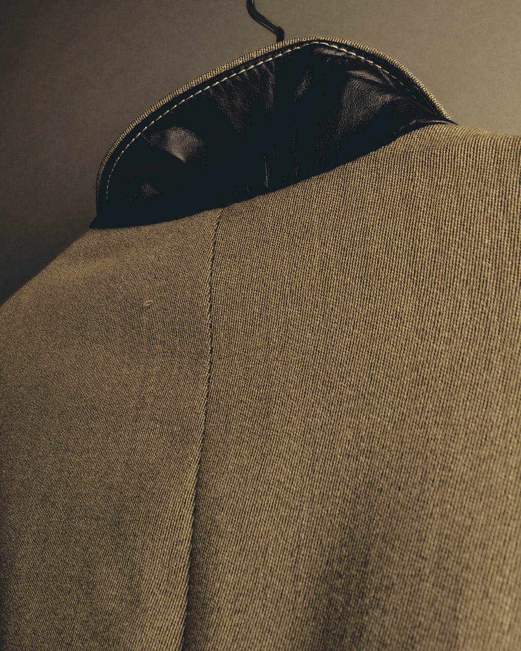 -SPECIAL- "Hermès" 80's-00's Leather collar tailored blazer