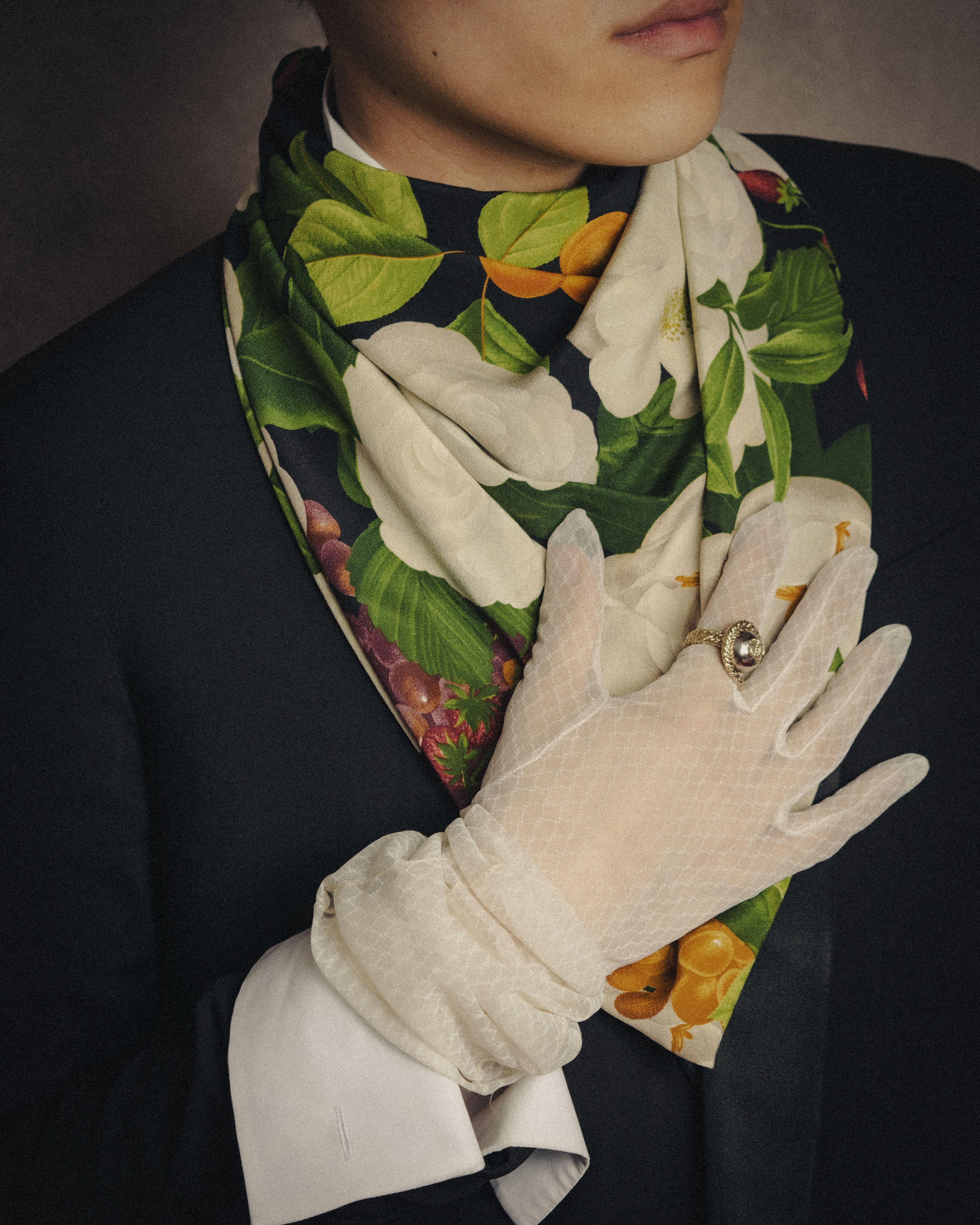 SPECIAL- “CHANEL” 80's-90's camellia fruit printed silk scarf – MOOD