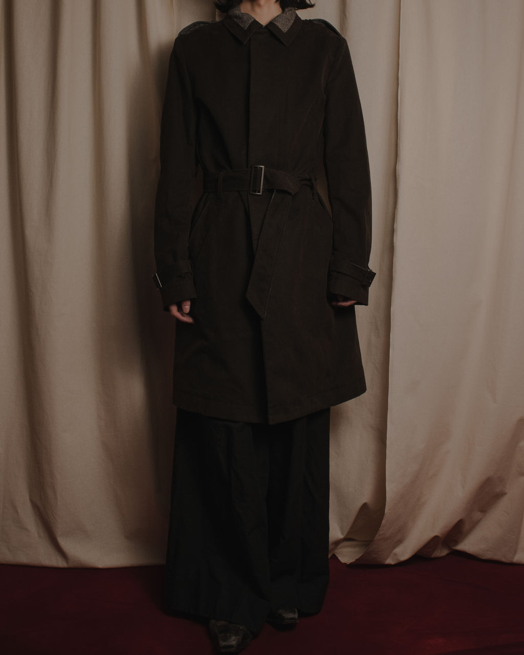 "DOLCE & GABBANA" 00’s resin coated patch detail belted coat