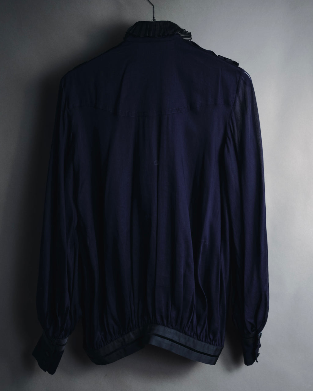 "GUCCI" 90’s-00’s military romantic ruffle blouse