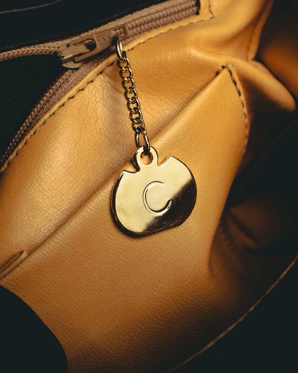 "CELINE" 80's-90's Geometric envelope shoulder bag