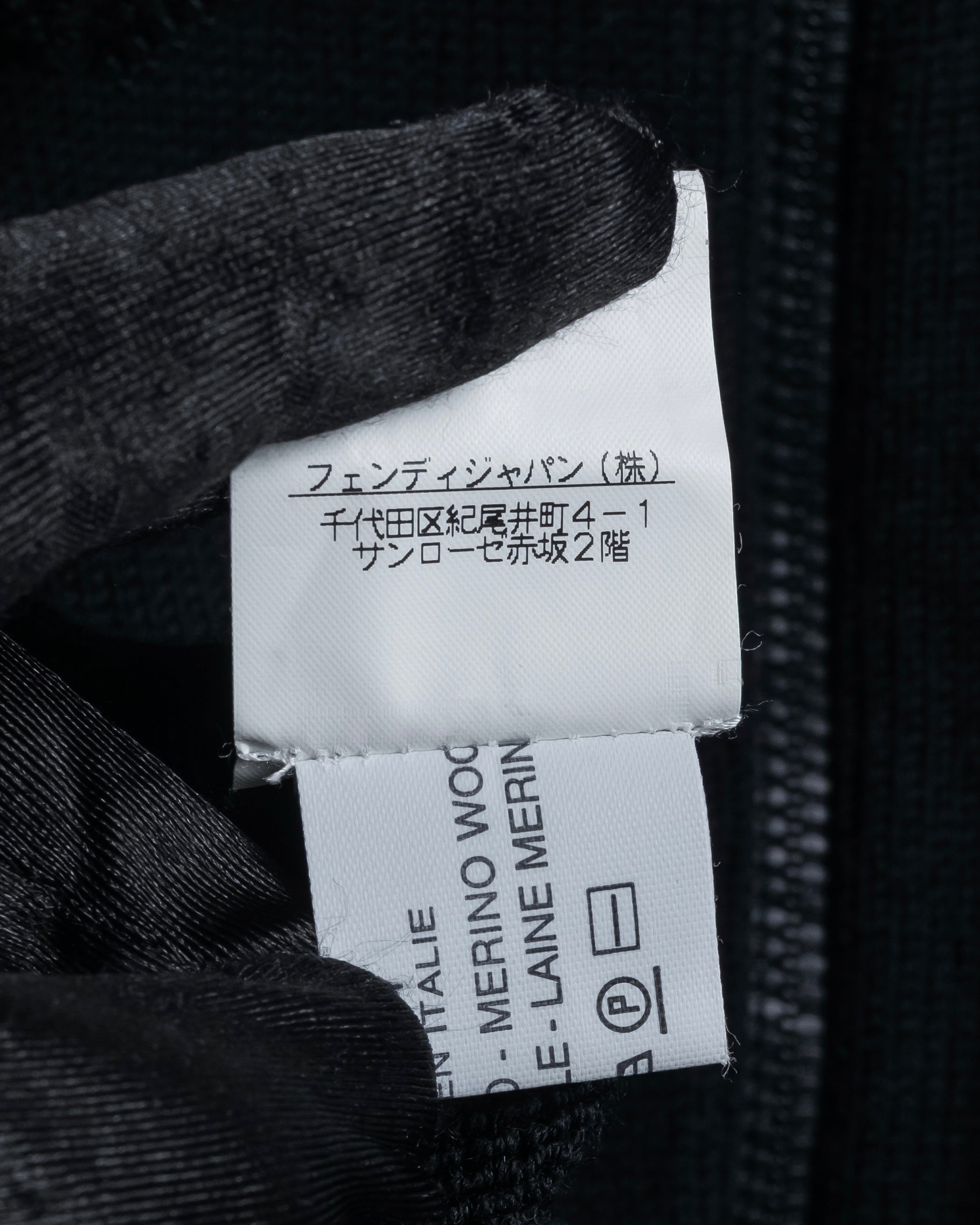 "FENDI" Raglan sleeves short length zip-up knit