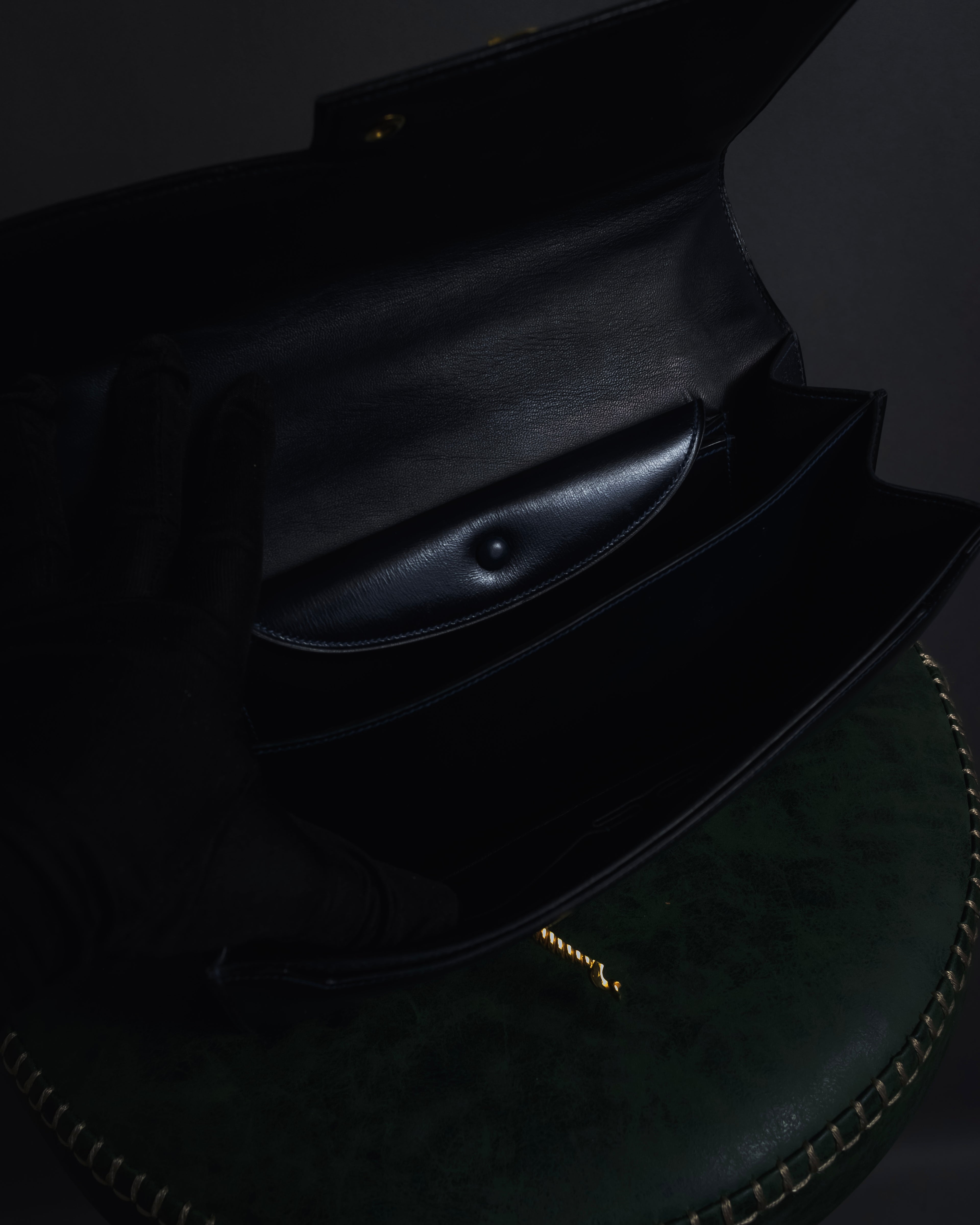 -SPECIAL- "HERMES" 60’s early sandrine box dark blue calf bit bag