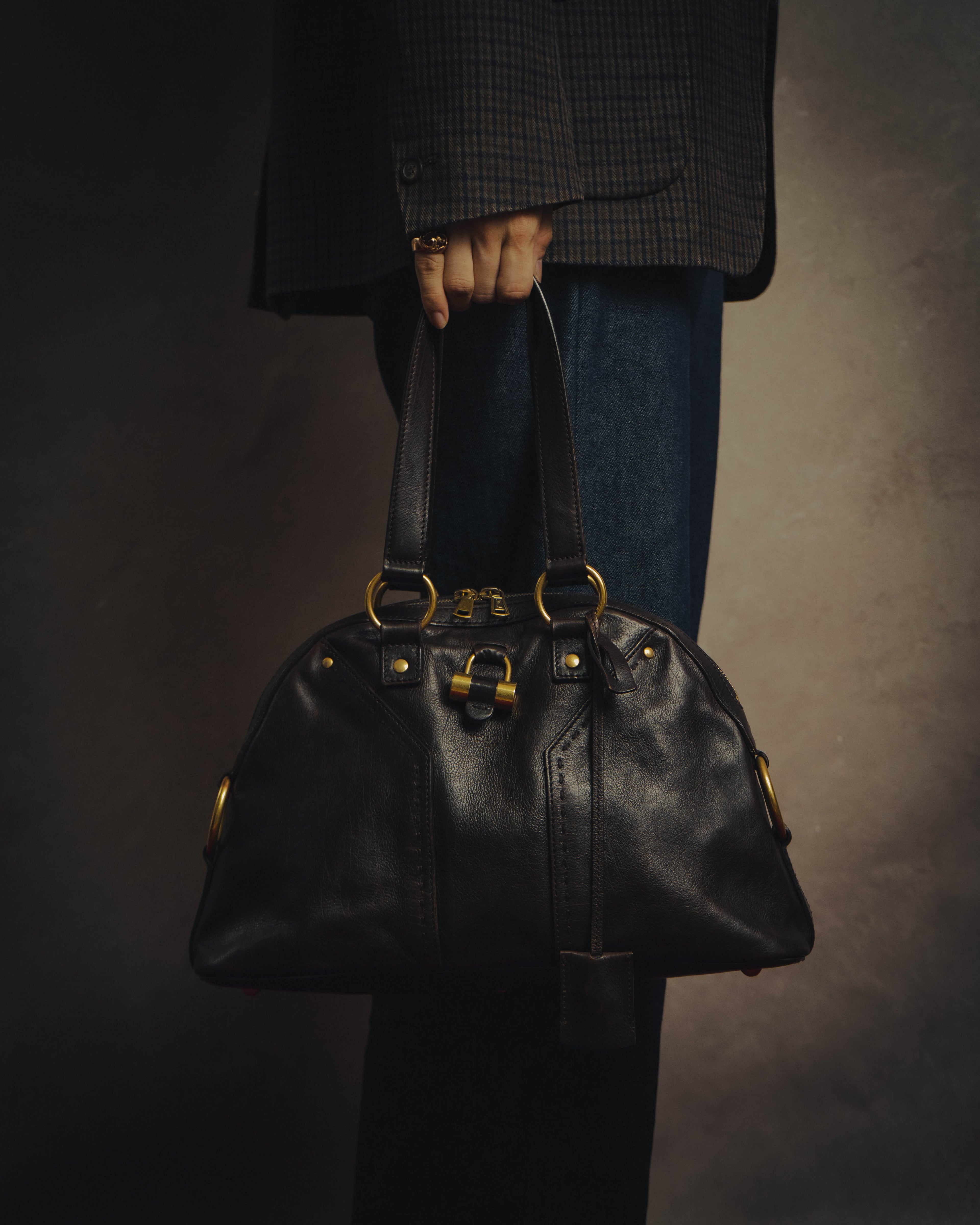 -SPECIAL- “Yves Saint Laurent” 00’s-10’s Muse leather handbag