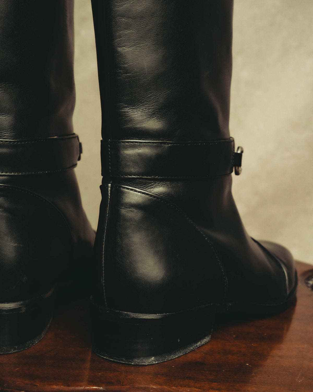 "Yves Saint Laurent" 90's Logo hardware knee-high boots