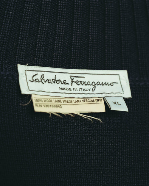 “Salvatore Ferragamo” 80’s-90’s Gancini buckle virgin wool knit jacket