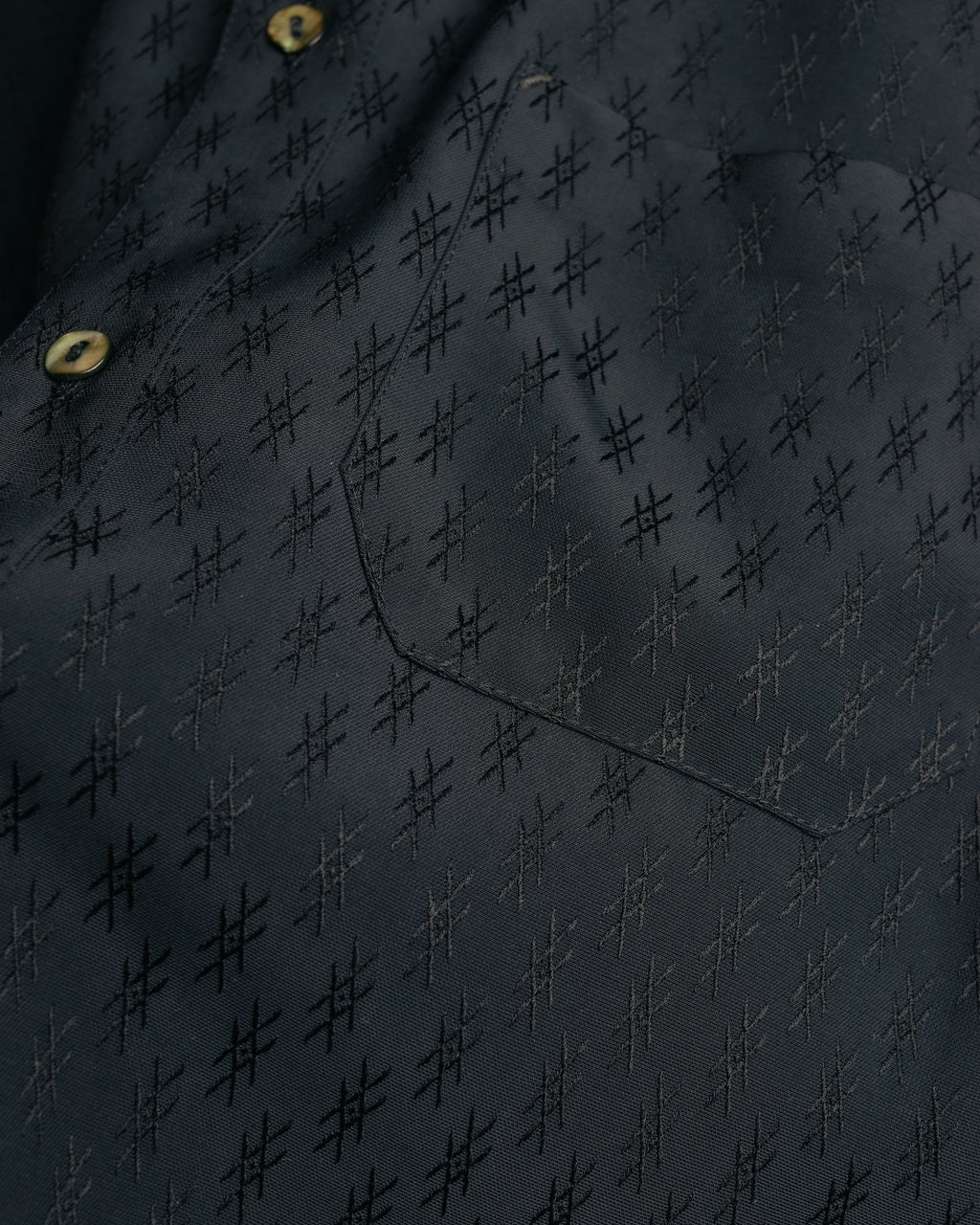 "Jean Paul Gaultier Classique" 90's Geometric jacquard total-pattern shirt with shell buttons