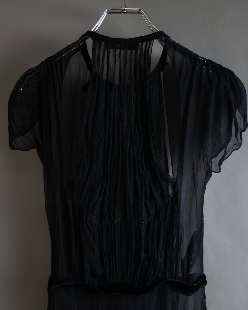 "PRADA" Gathered ribbon design puff sleeve dress