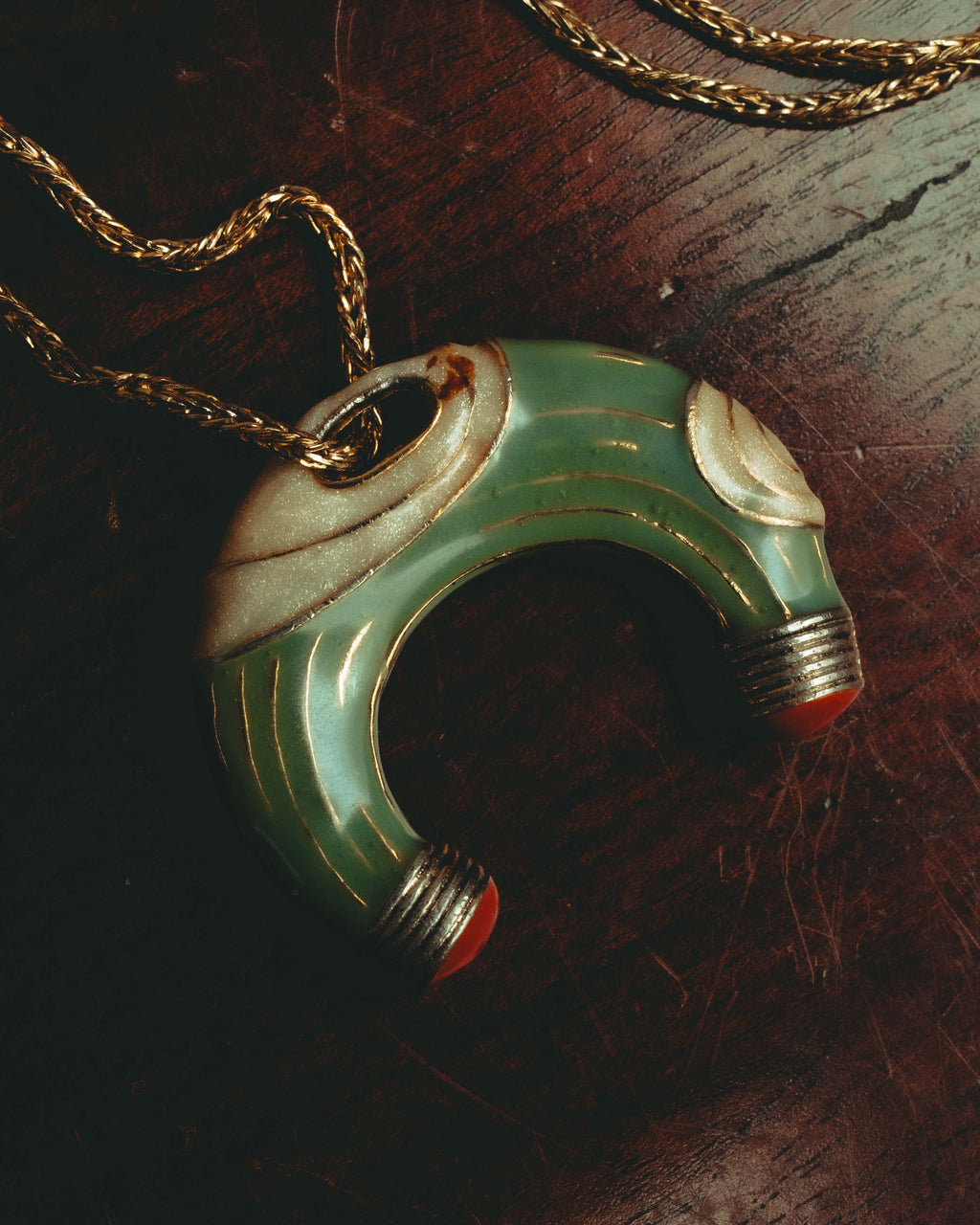 “BALENCIAGA” 70’s-80’s Sculptural green enamel horseshoe pendant necklace